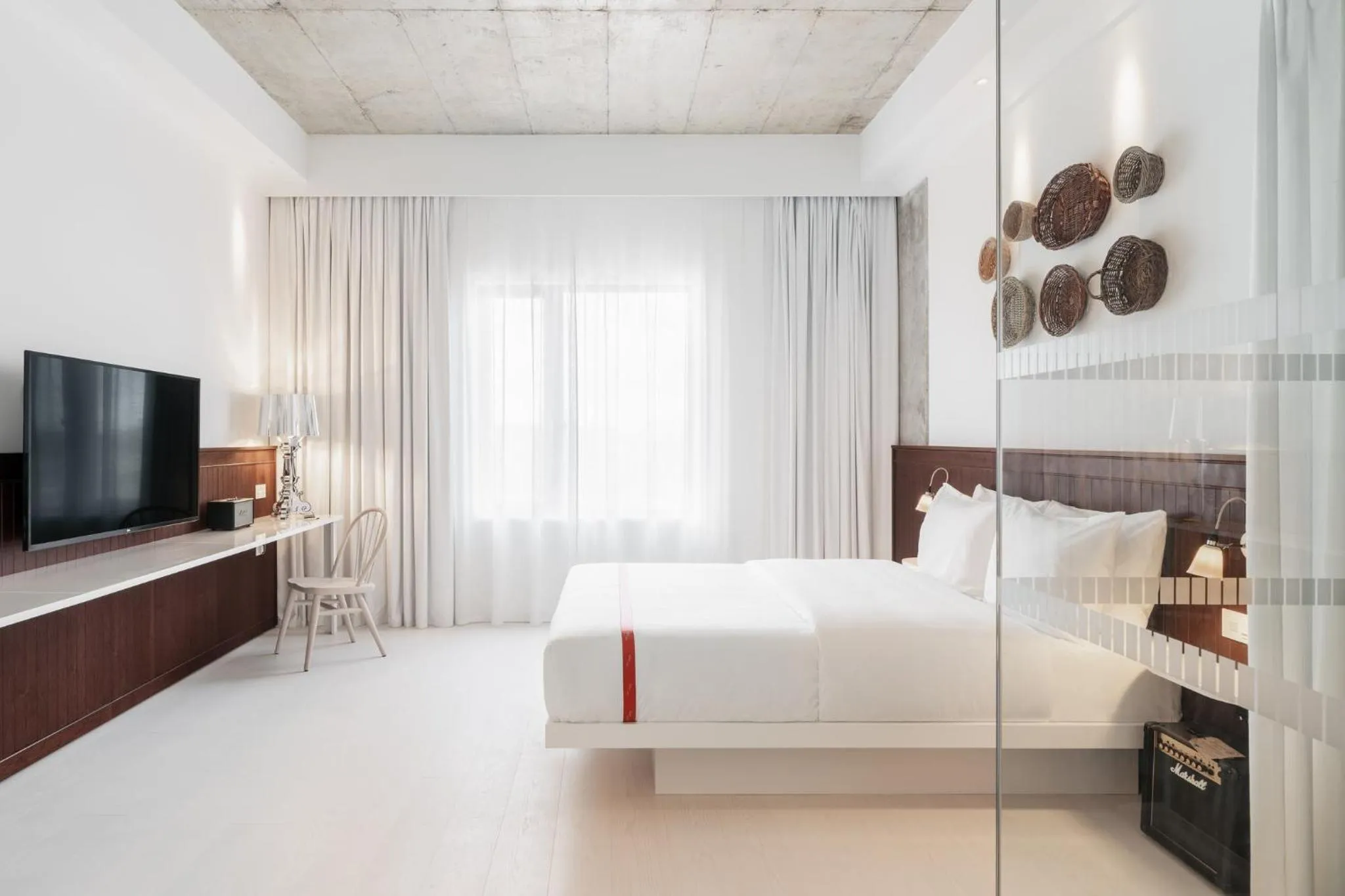 Photo of the whole room, Bed in Ruby Molly Hotel Dublin