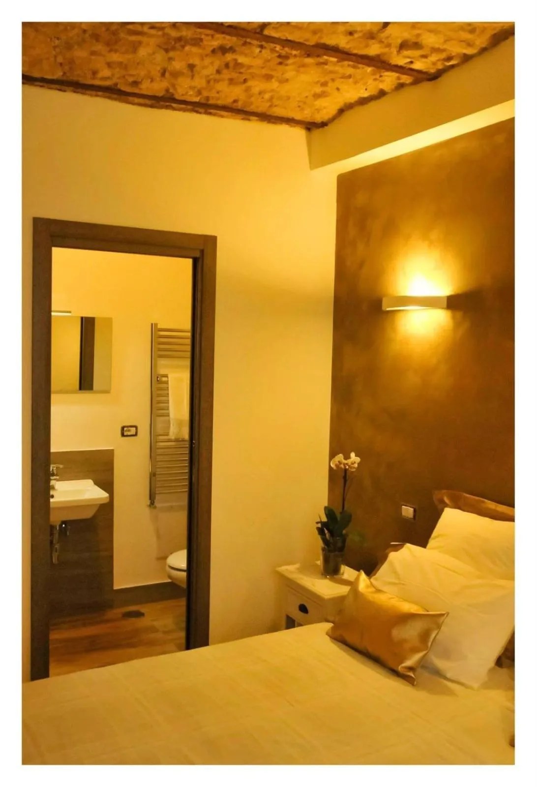 Photo of the whole room, Bed in Il Campanile