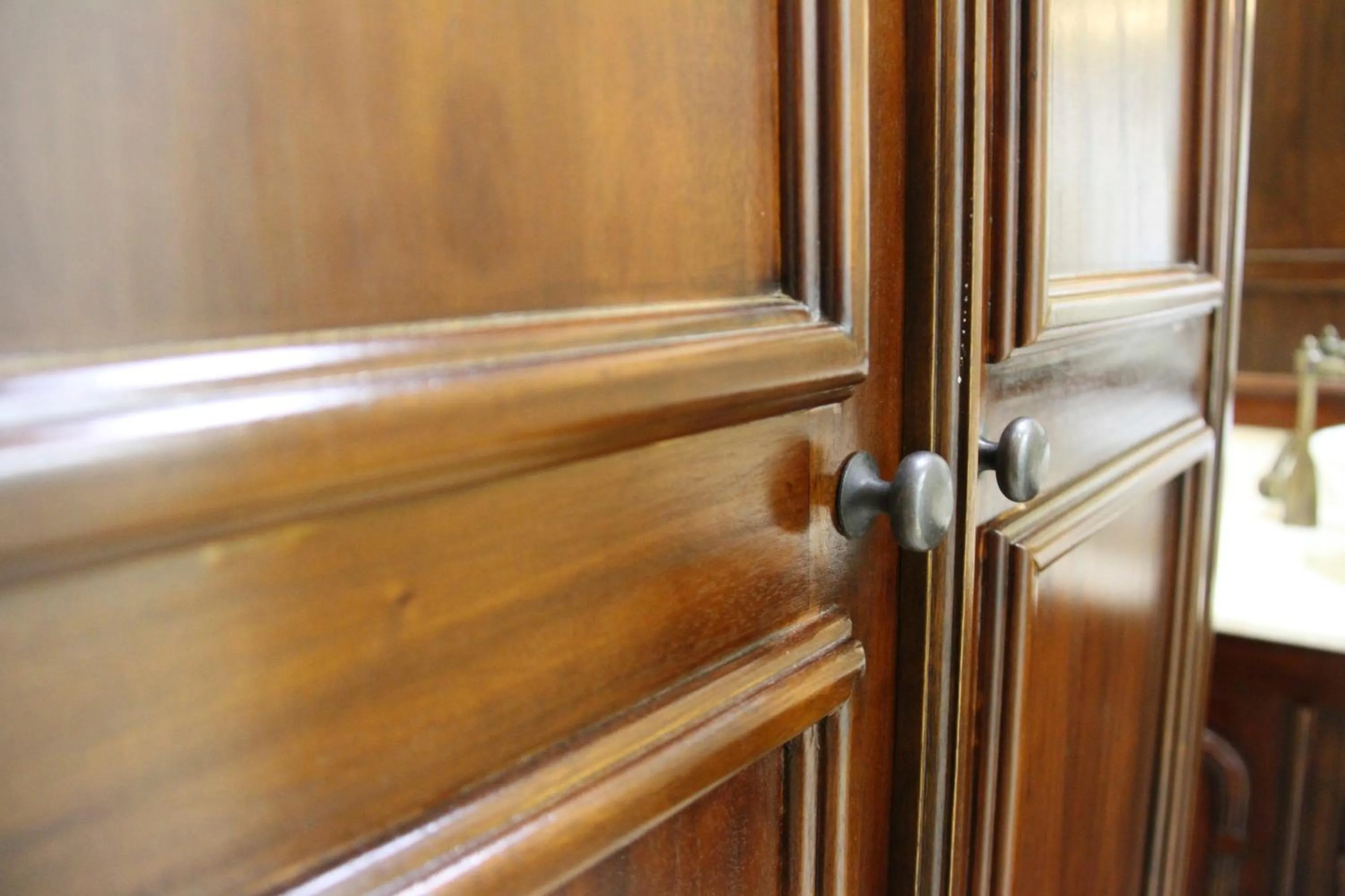 Decorative detail in Overlander Homestead Motel