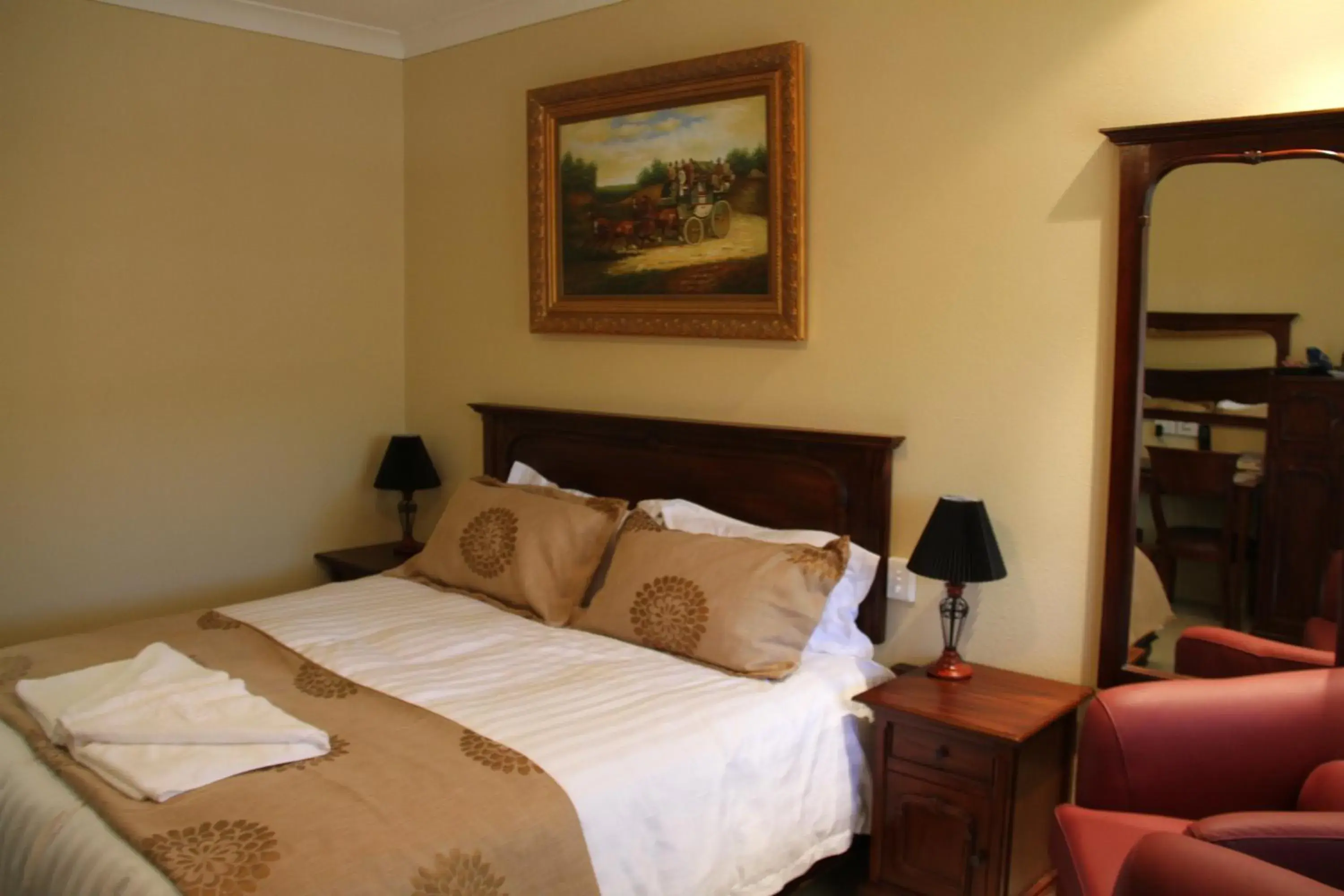 Executive King Room in Overlander Homestead Motel Executive King Room in Overlander Homestead Motel