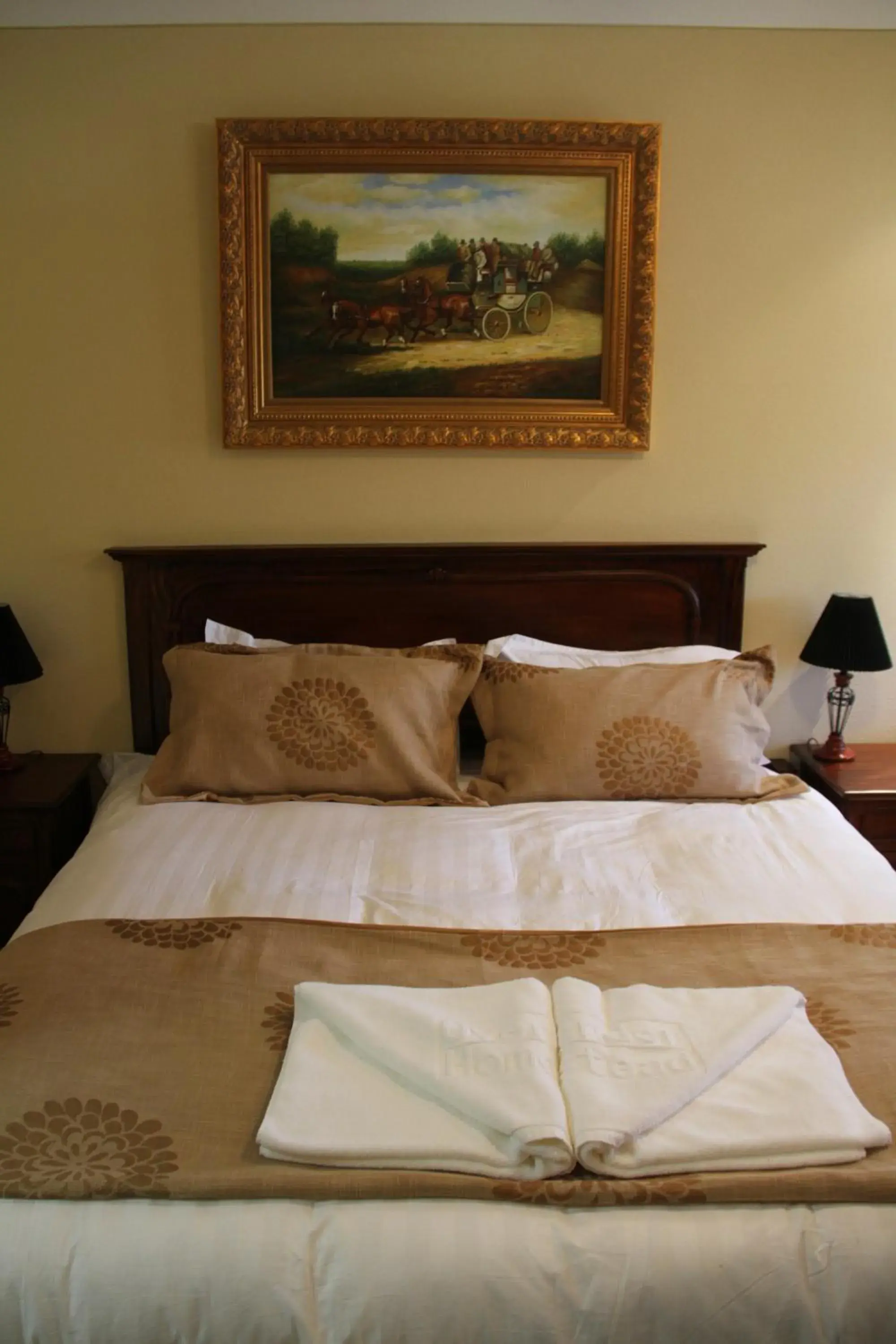 Family Room in Overlander Homestead Motel Family Room in Overlander Homestead Motel