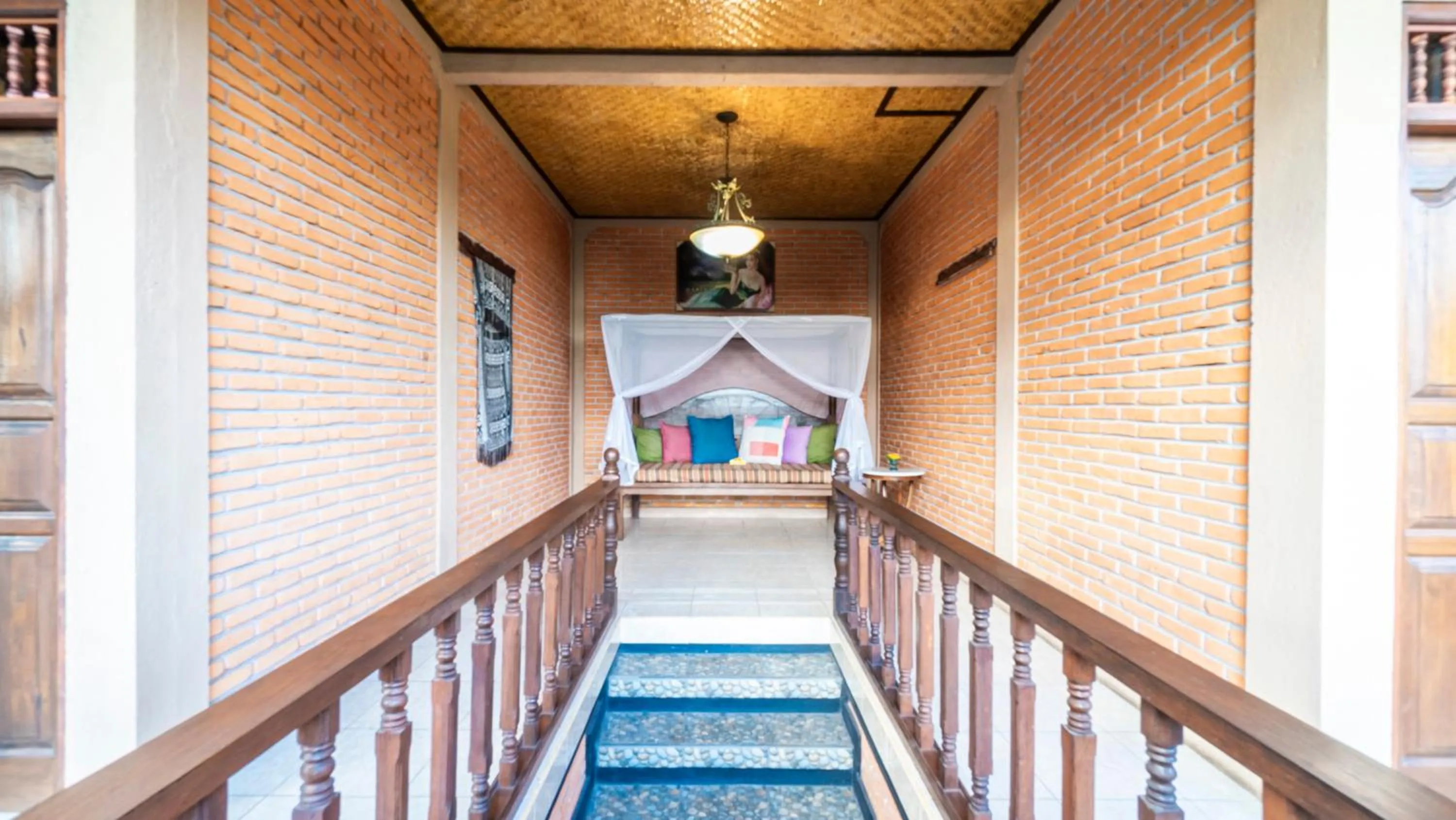 Facade/entrance in Cafe Wayan Cottages Senggigi