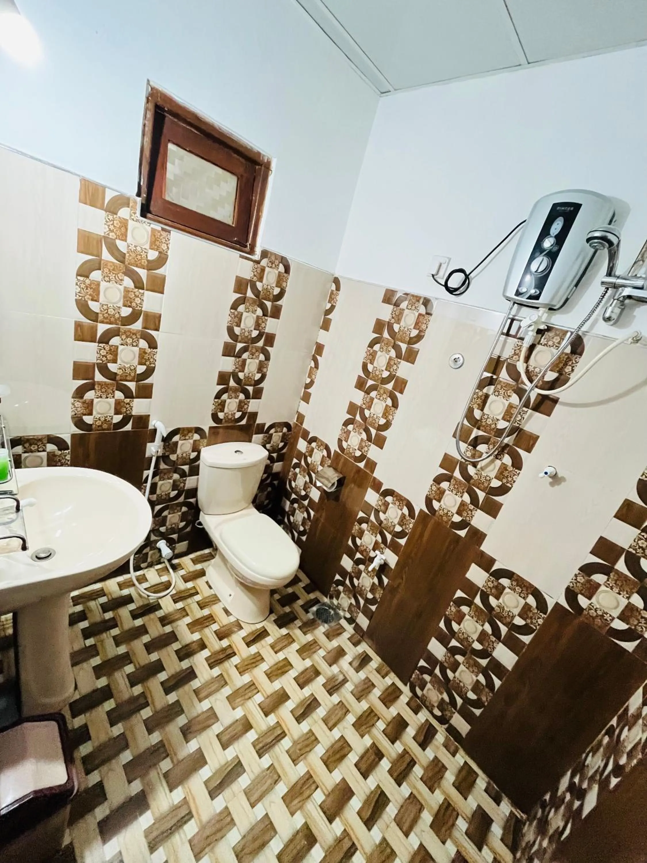 Bathroom in Palitha Homestay