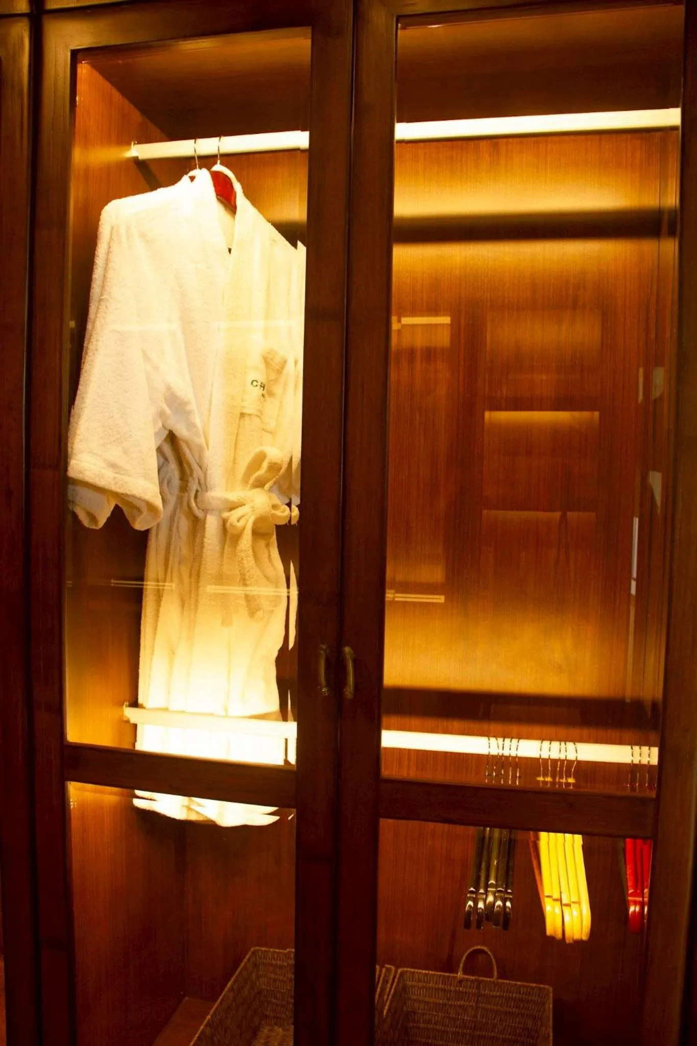 Chala Number 2 Art and Gallery