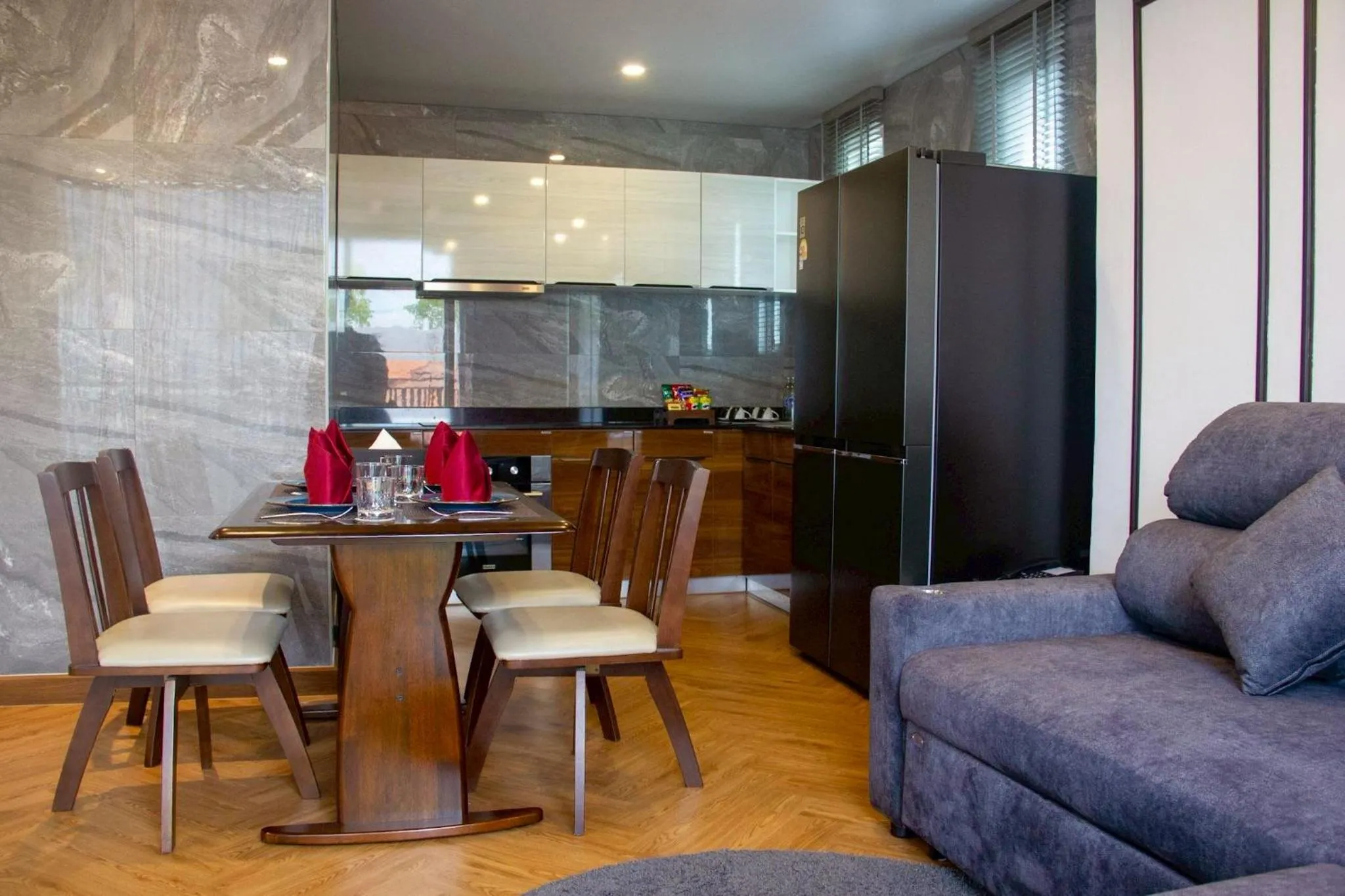 Chala Number 2 Art and Gallery