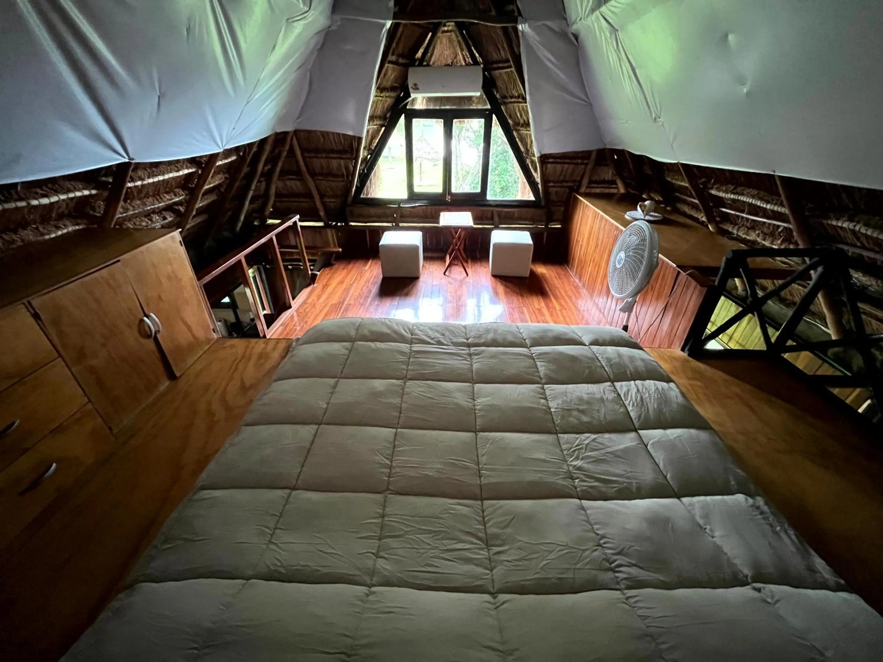 Bed in Xanthus Hotel