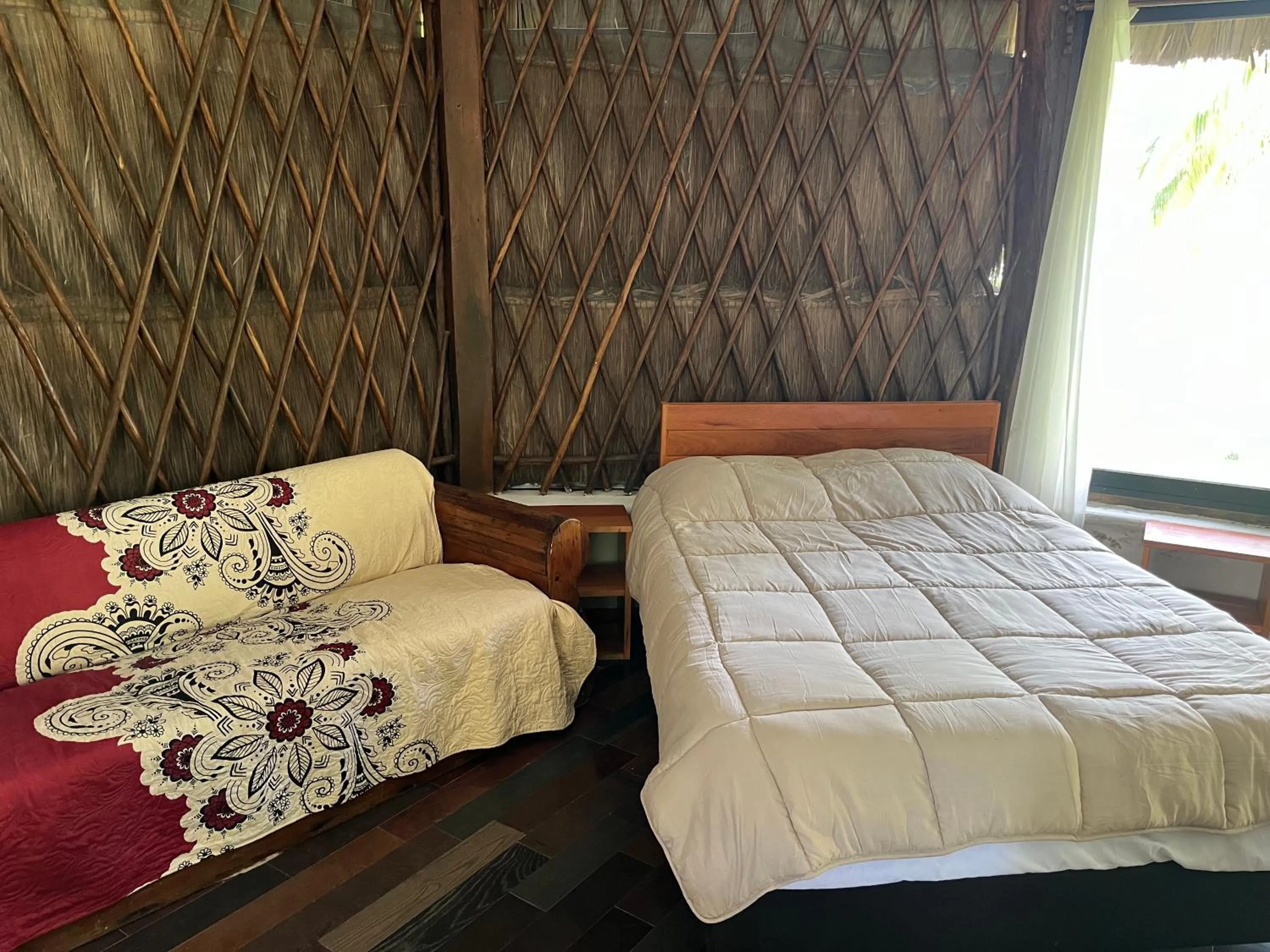 Bedroom, Bed in Xanthus Hotel