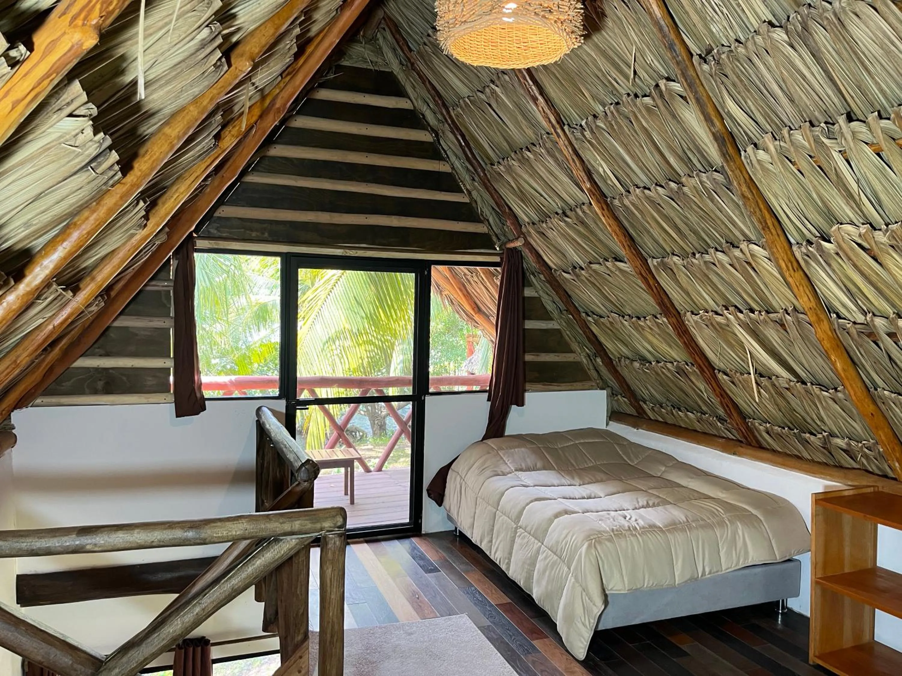 Photo of the whole room, Bed in Xanthus Hotel