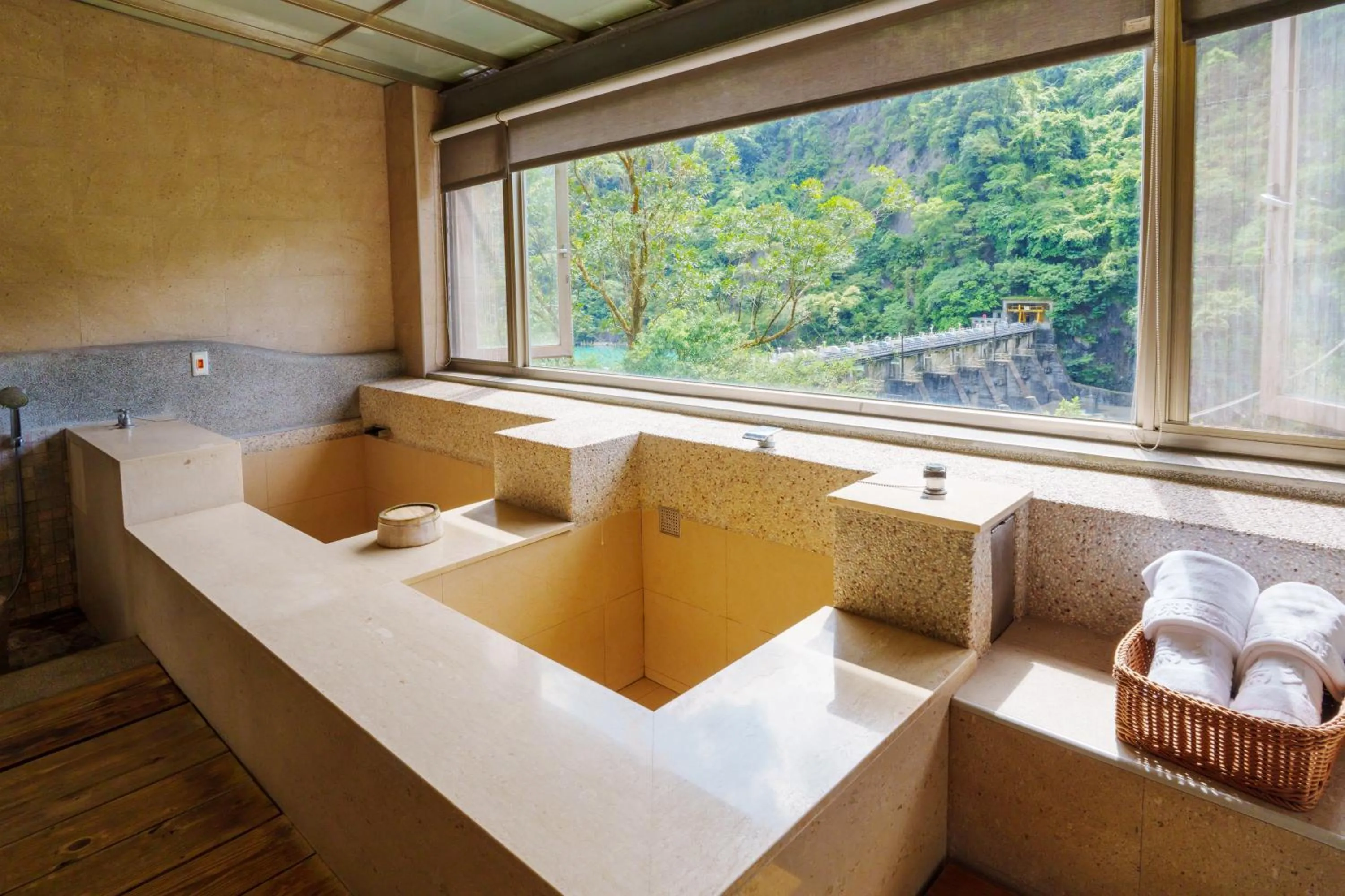 Hot Spring Bath in Spring Spa Hotel