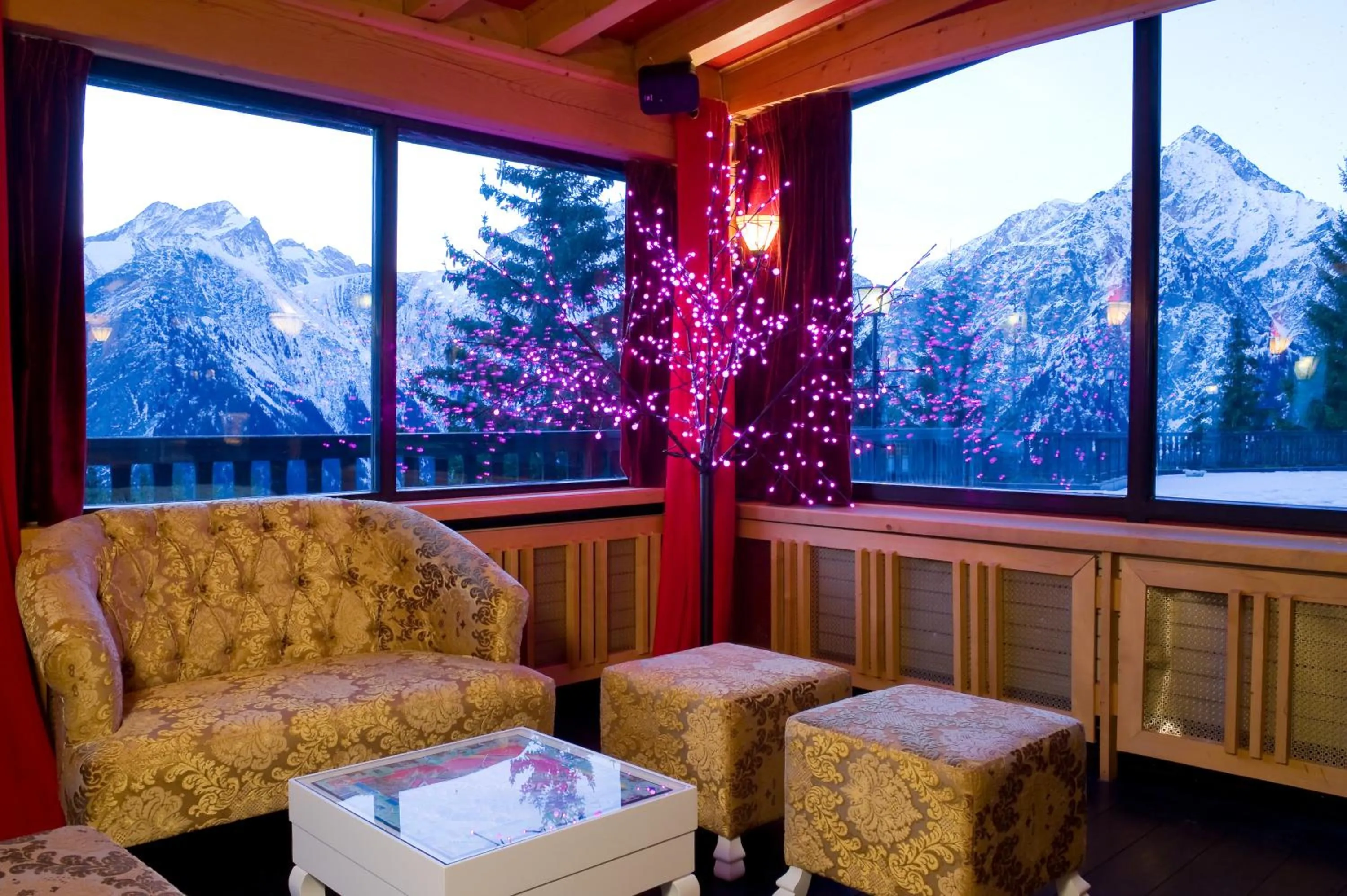 Seating area in Madame Vacances Hôtel et Spa Ibiza