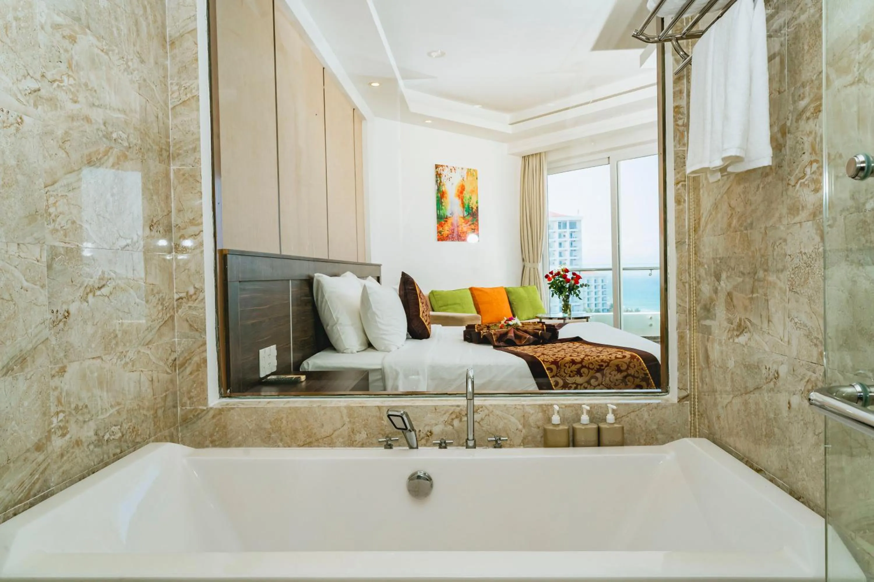 Bath, Bed in Ocean Waves Resort Cam Ranh