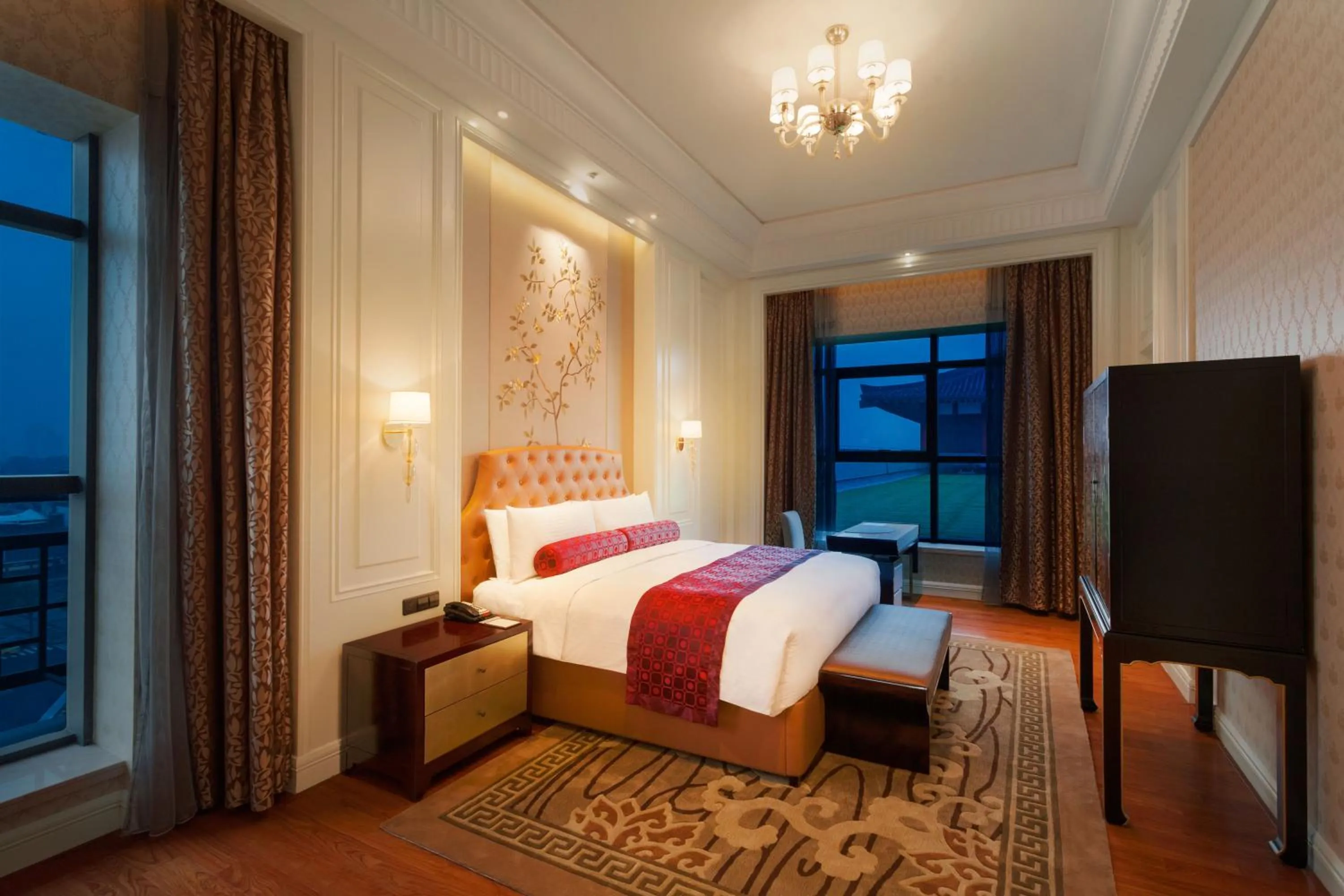 Bed in Wyndham Grand Xi'an South