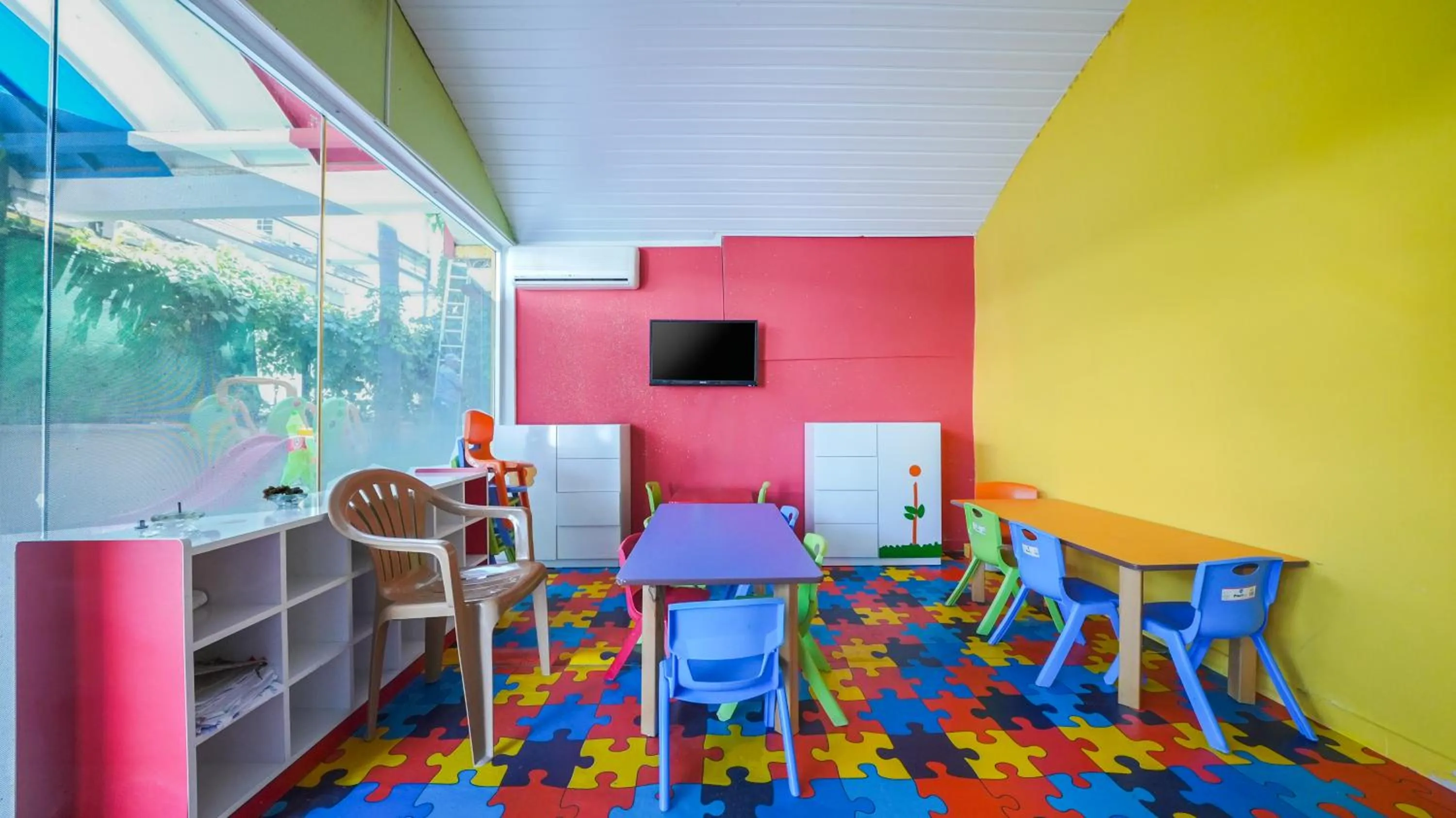 Property building in SEA BIRD BEACH