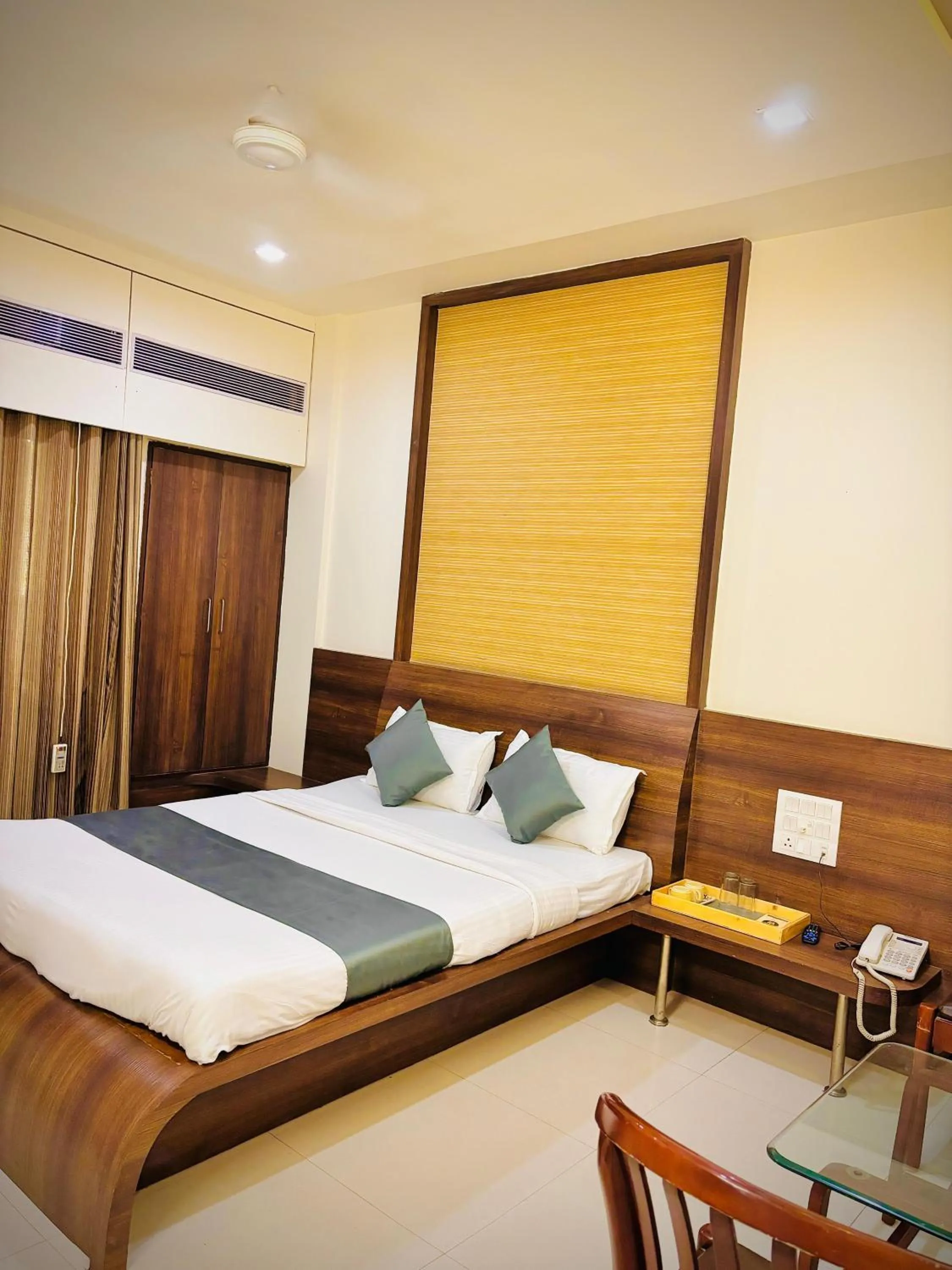 Bed in Hotel Sai Shree