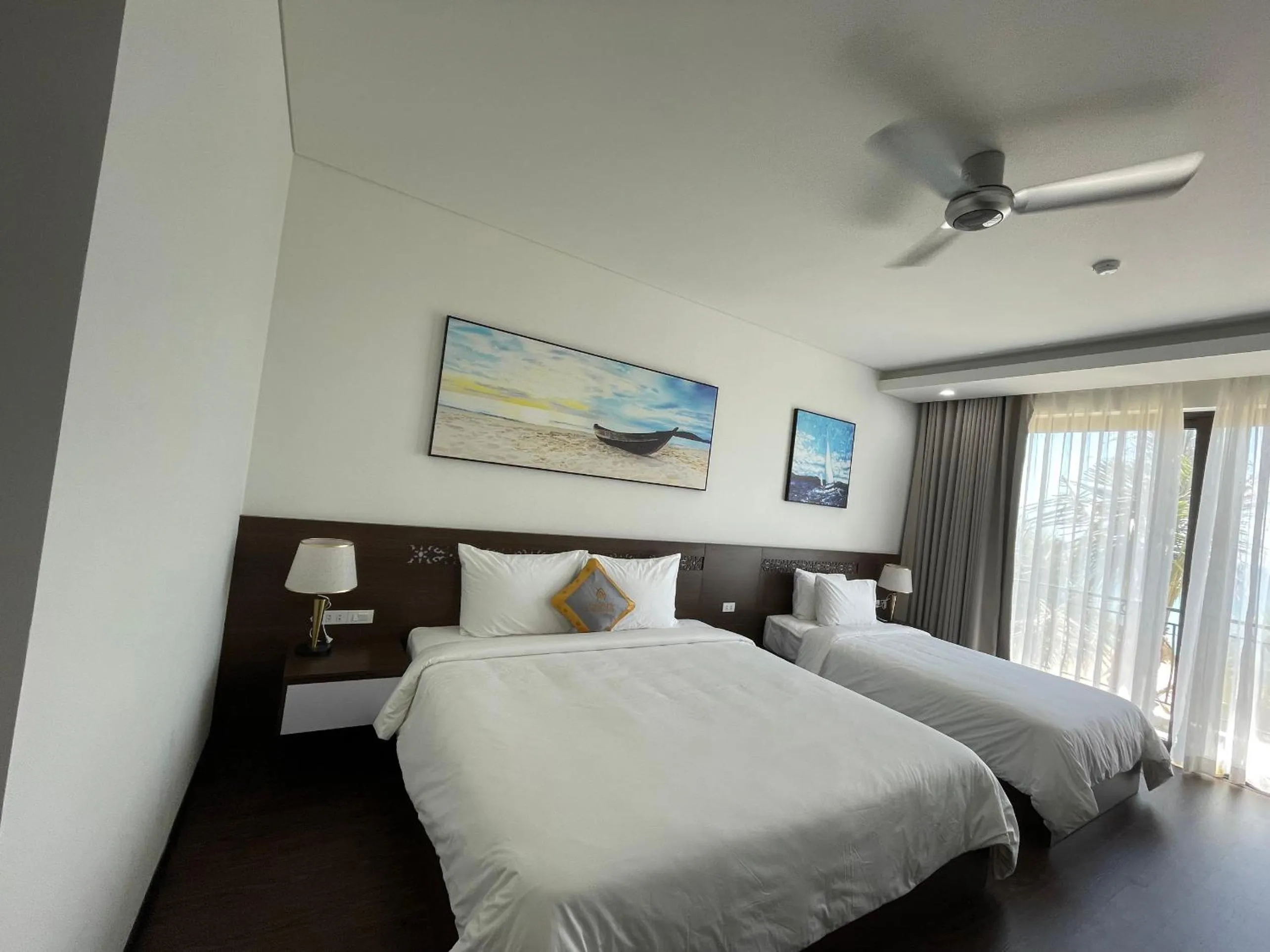 Bed in Hoang Yen Boutique Hotel