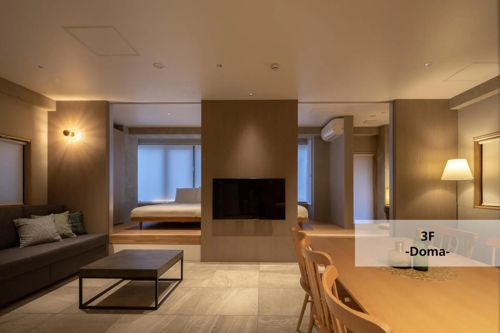 TV and multimedia, Bed in M/W HOTEL