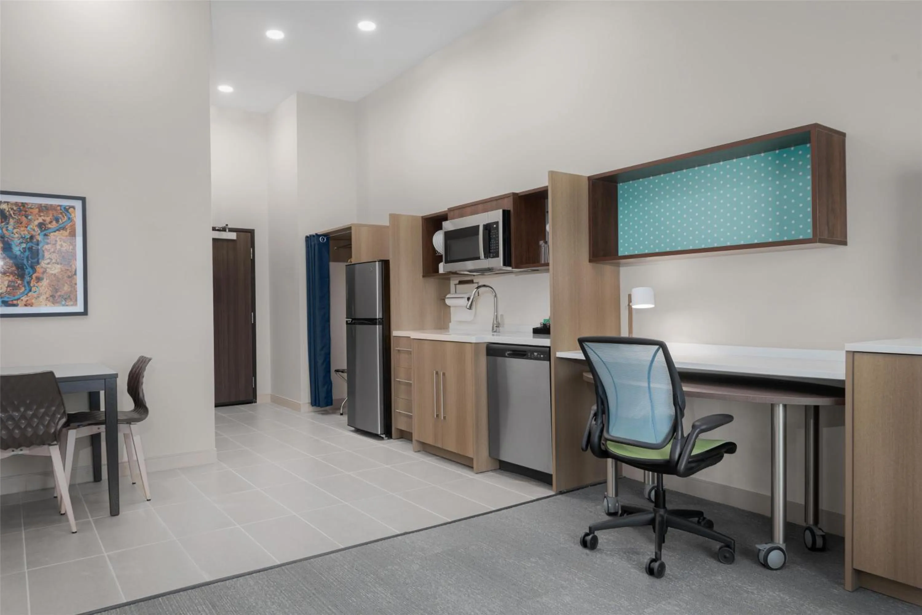 Kitchen or kitchenette in Home2 Suites By Hilton Forrest City