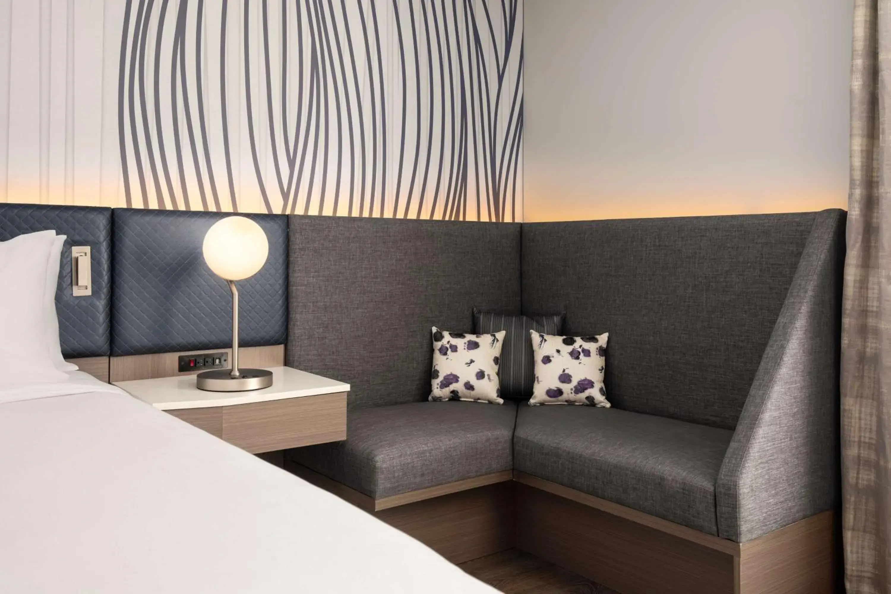 King Room in Hotel Lela Wilmington, Tapestry Collection By Hilton King Room in Hotel Lela Wilmington, Tapestry Collection By Hilton