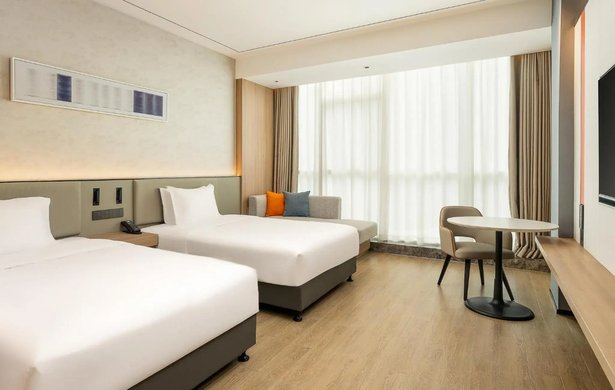 Standard Double Room with Two Double Beds in Holiday Inn Express Binzhou City Center by IHG Standard Double Room with Two Double Beds in Holiday Inn Express Binzhou City Center by IHG