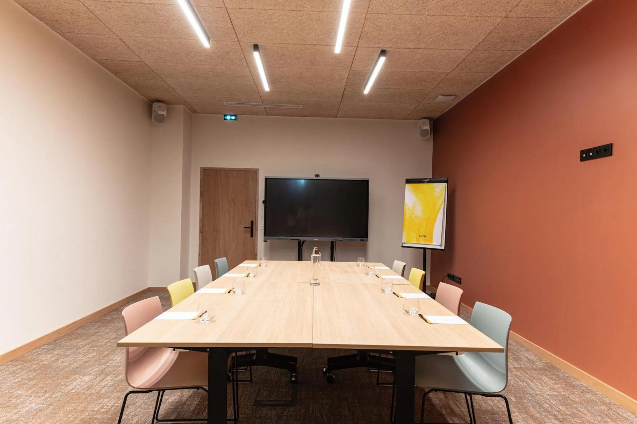 Meeting/conference room in voco Beaune , Cité des Vins by IHG