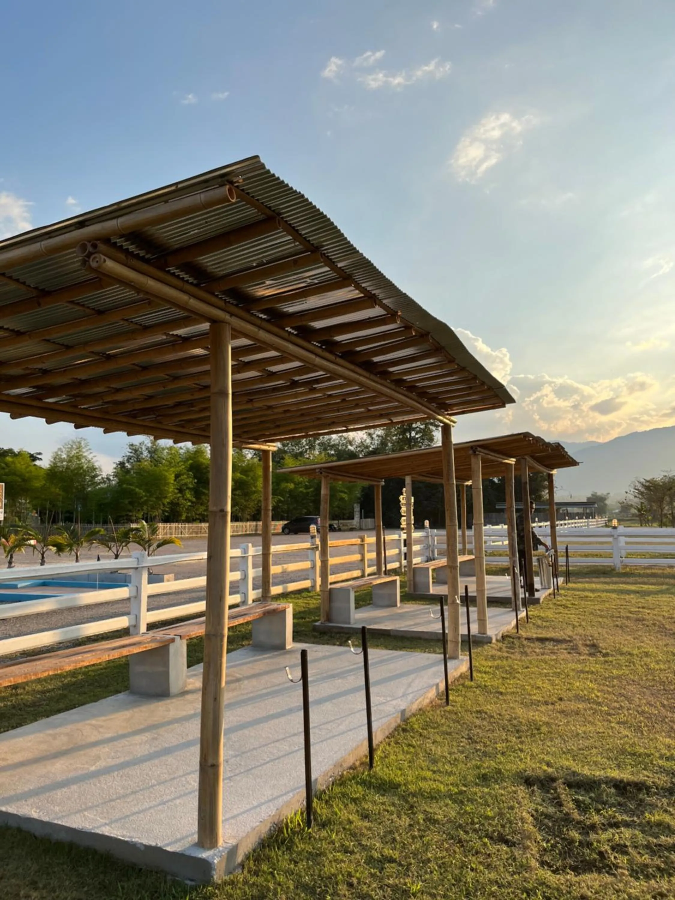 Day in Isbjorn chiangdao