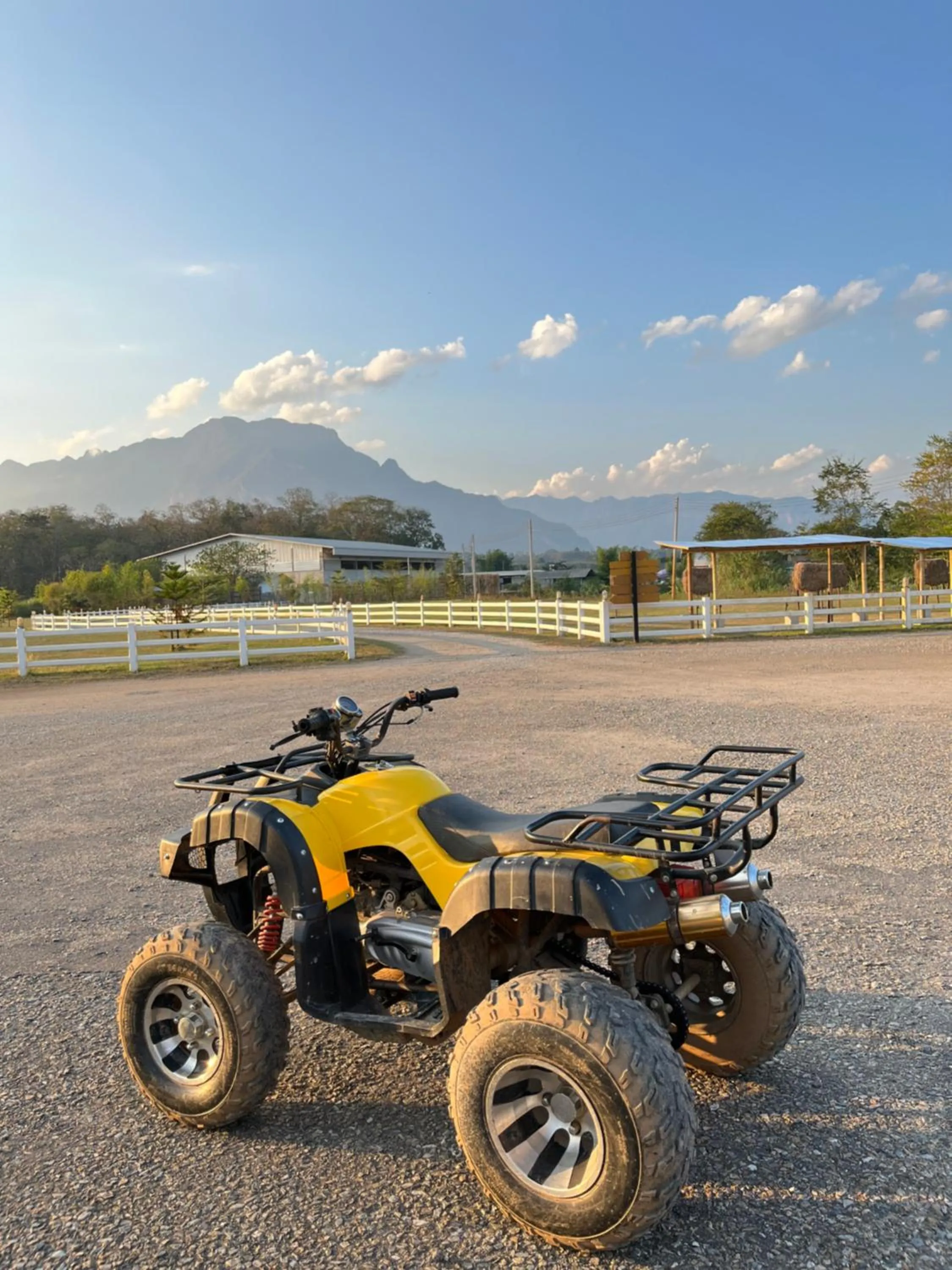 Day in Isbjorn chiangdao