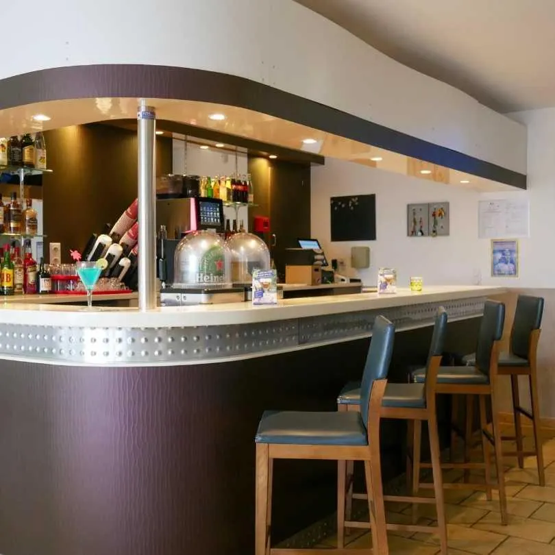 Lounge or bar in LE CENTRAL HOTEL BAR RESTAURANT