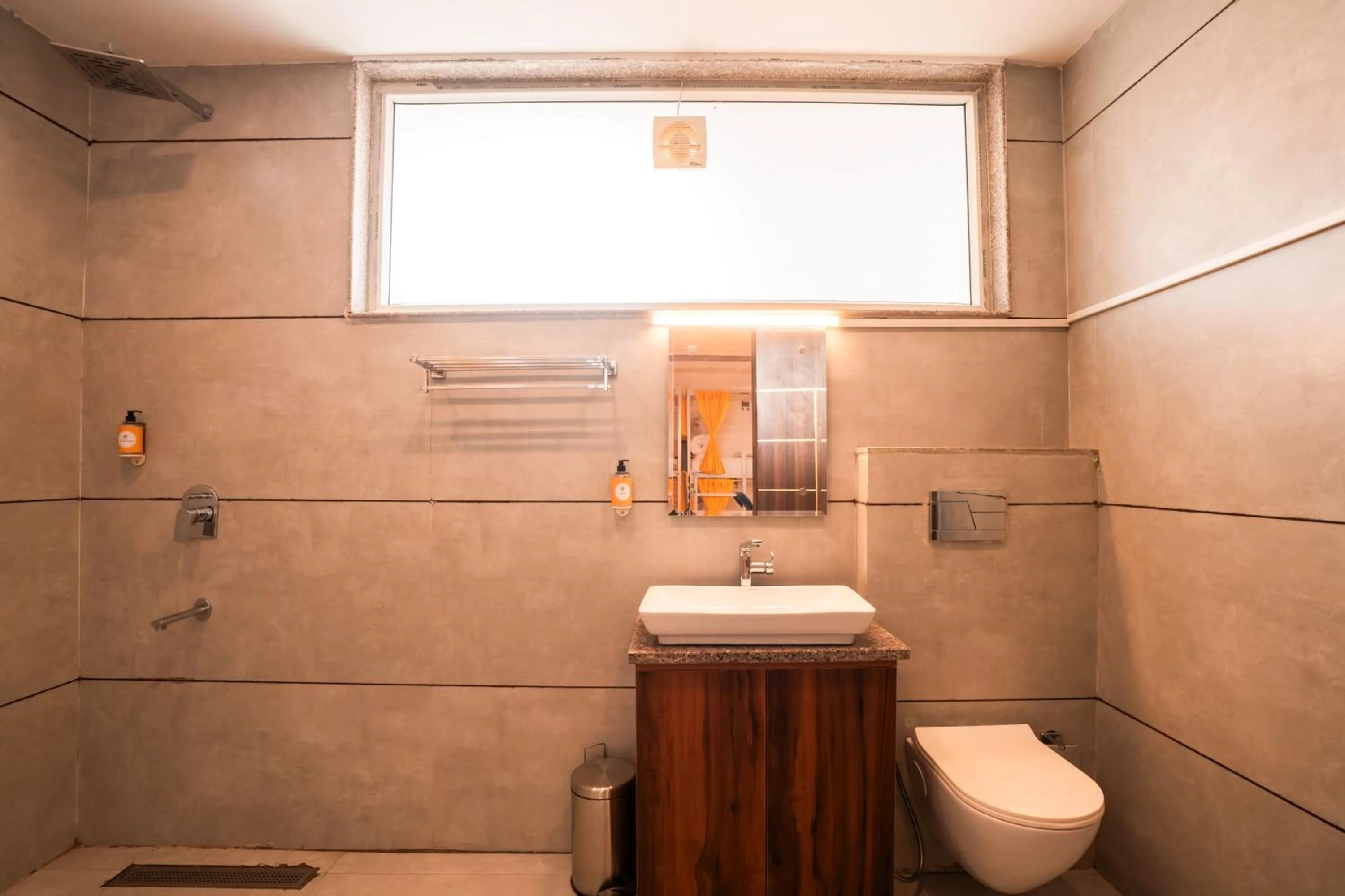 goSTOPS PLUS Gurugram, Baani Square