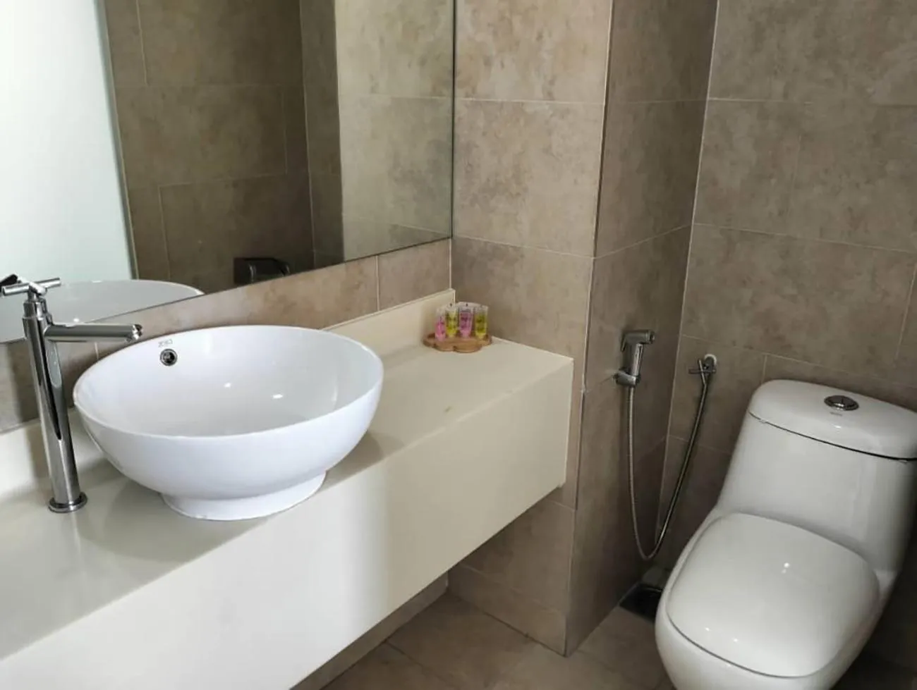 Bathroom in Sunflower World Hotel