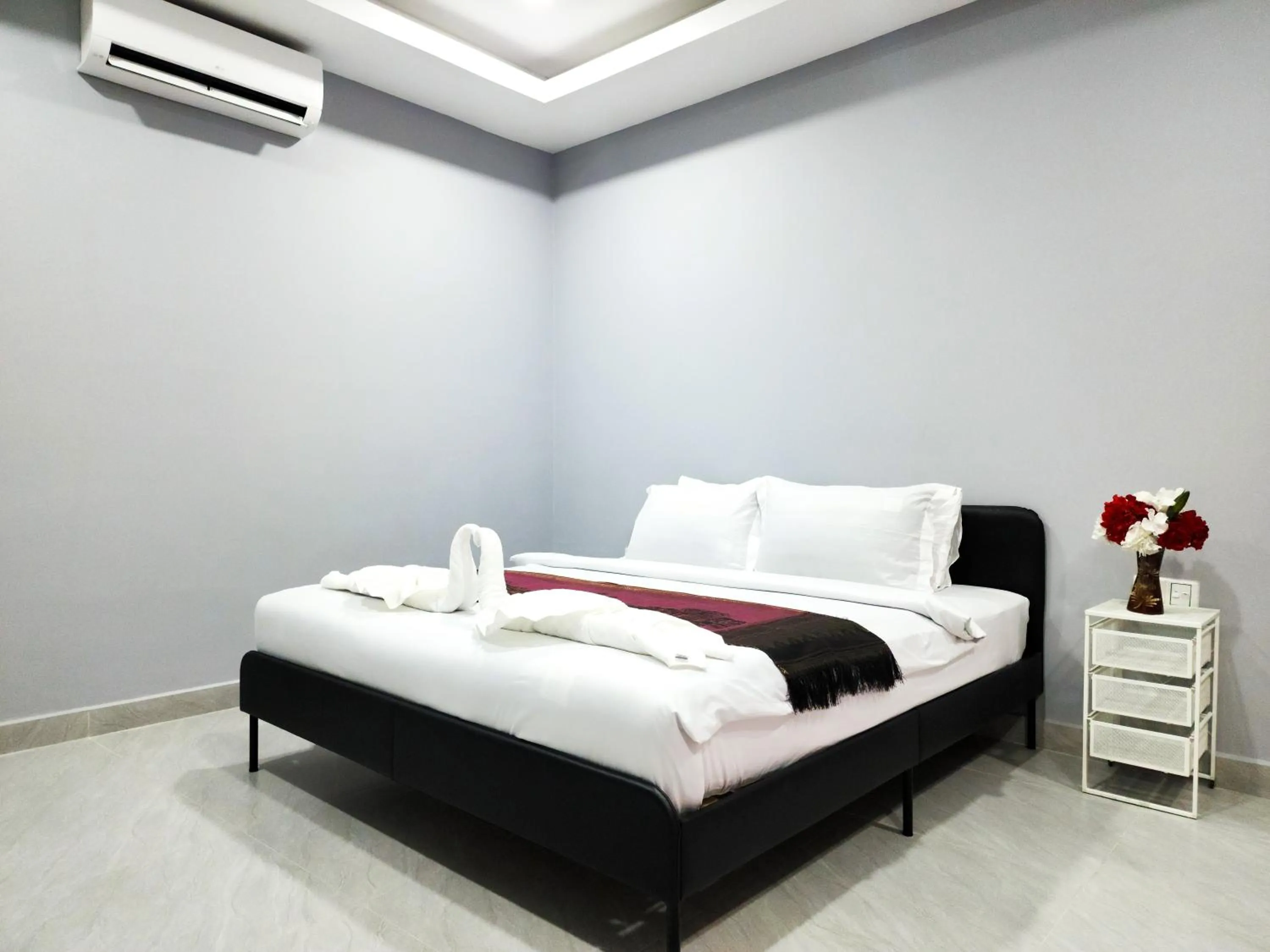 towels, Bed in BKK Concept Hotel