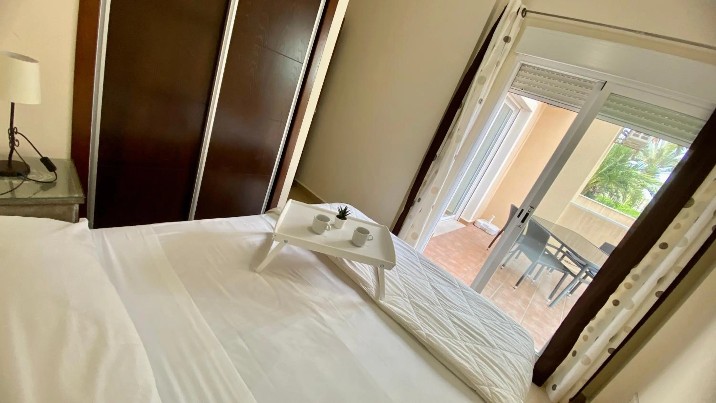 Bedroom, Bed in Apartamentos Carlton VyB