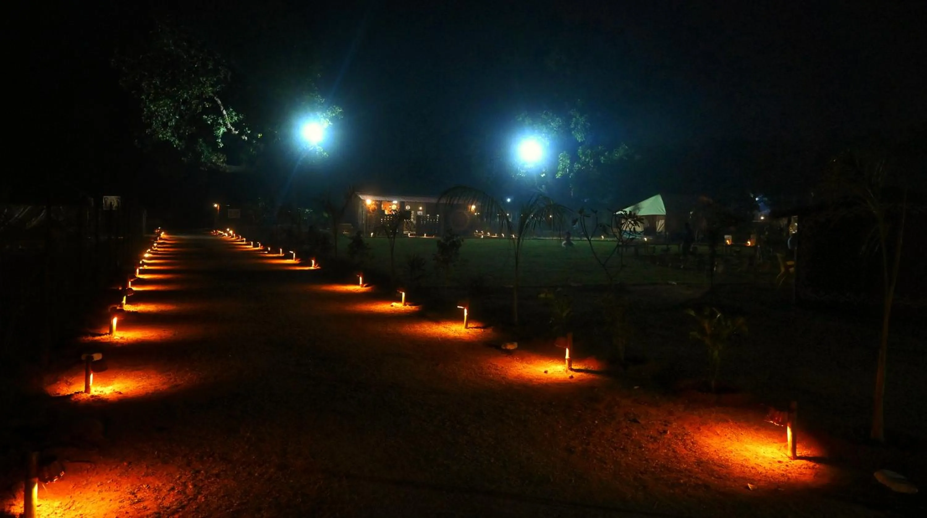 Night in Bundeli Camps and Resorts, Panna