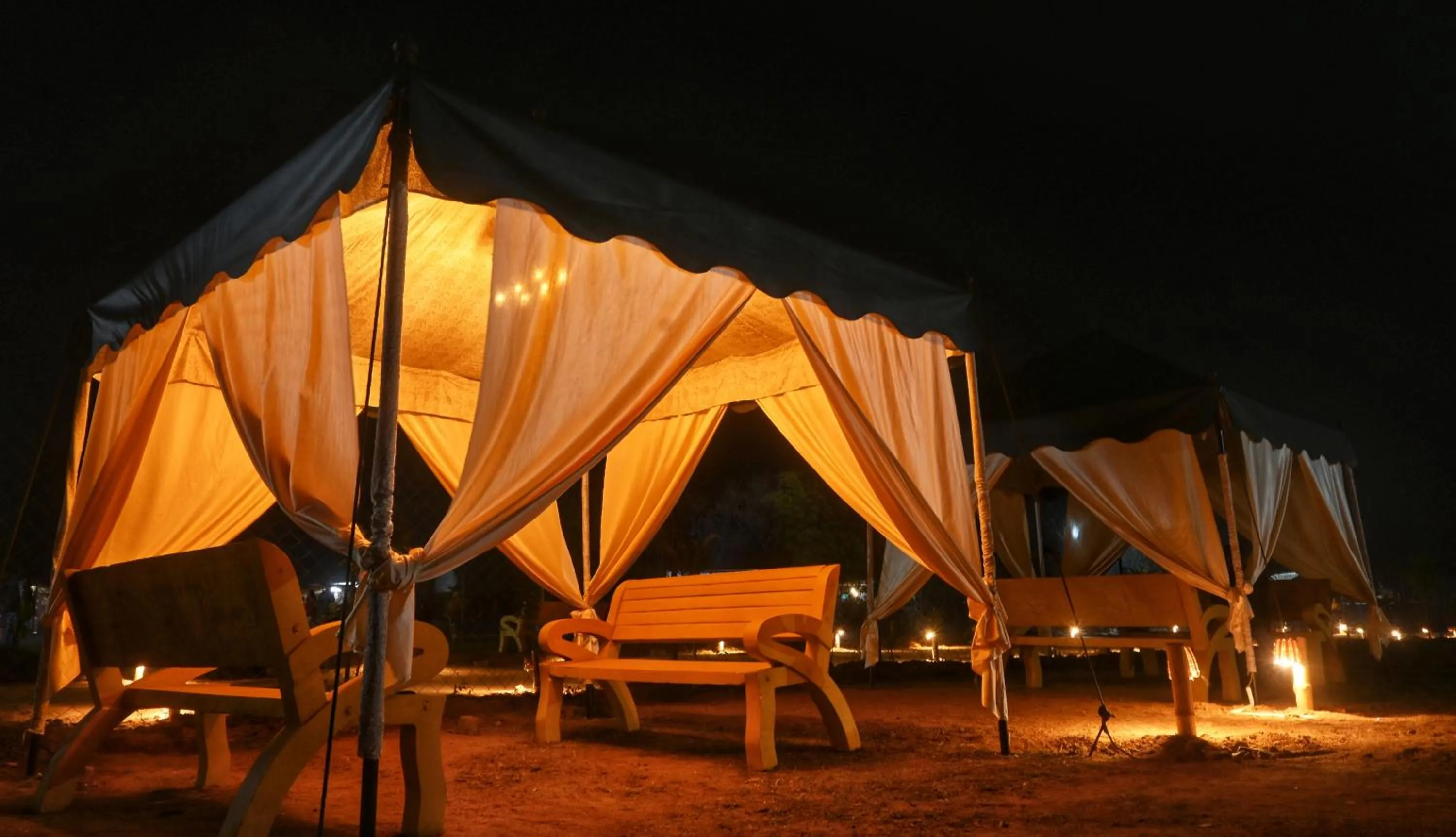 Night in Bundeli Camps and Resorts, Panna