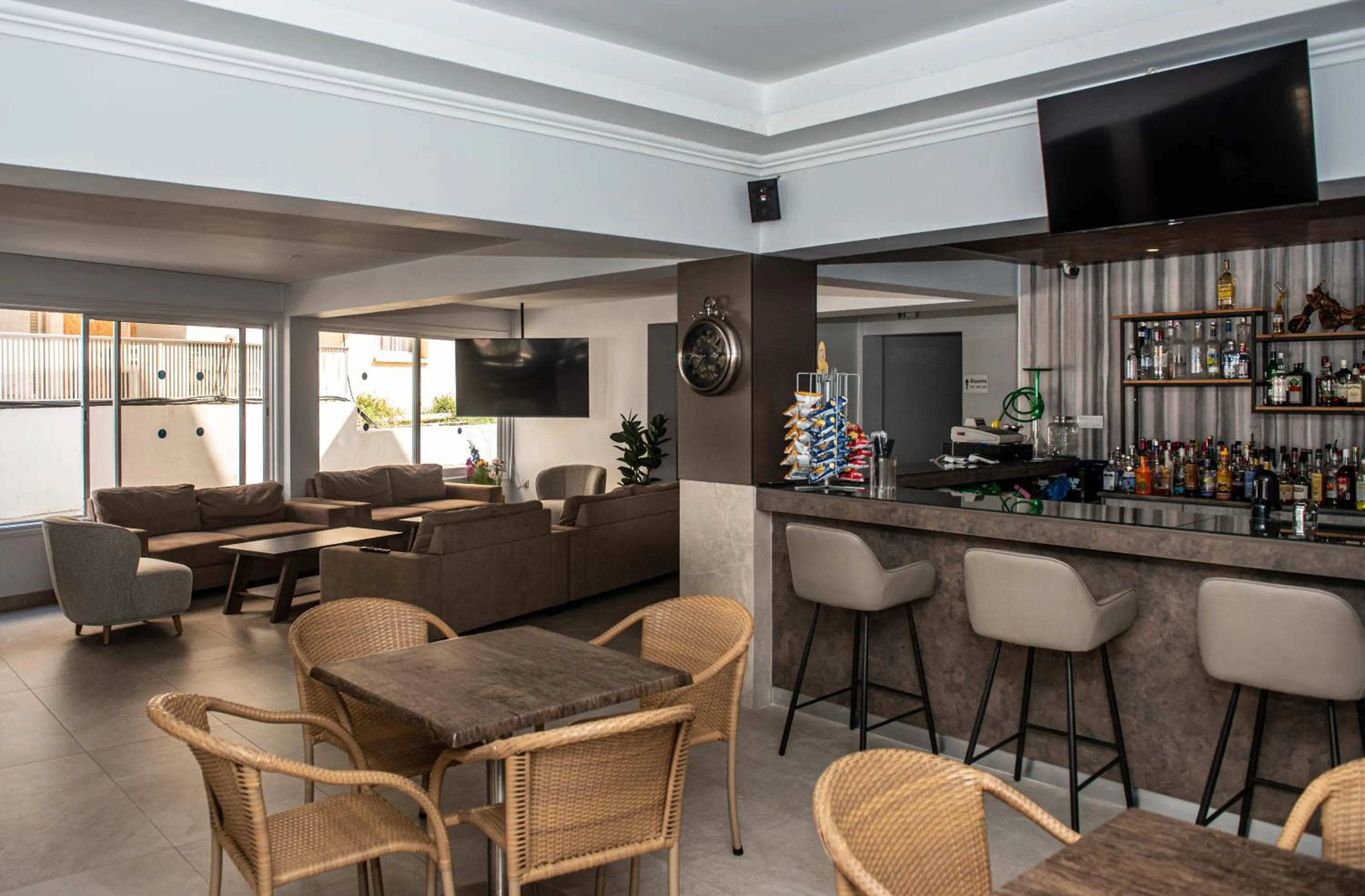 Lounge or bar in Paul Marie Hotel Apartments