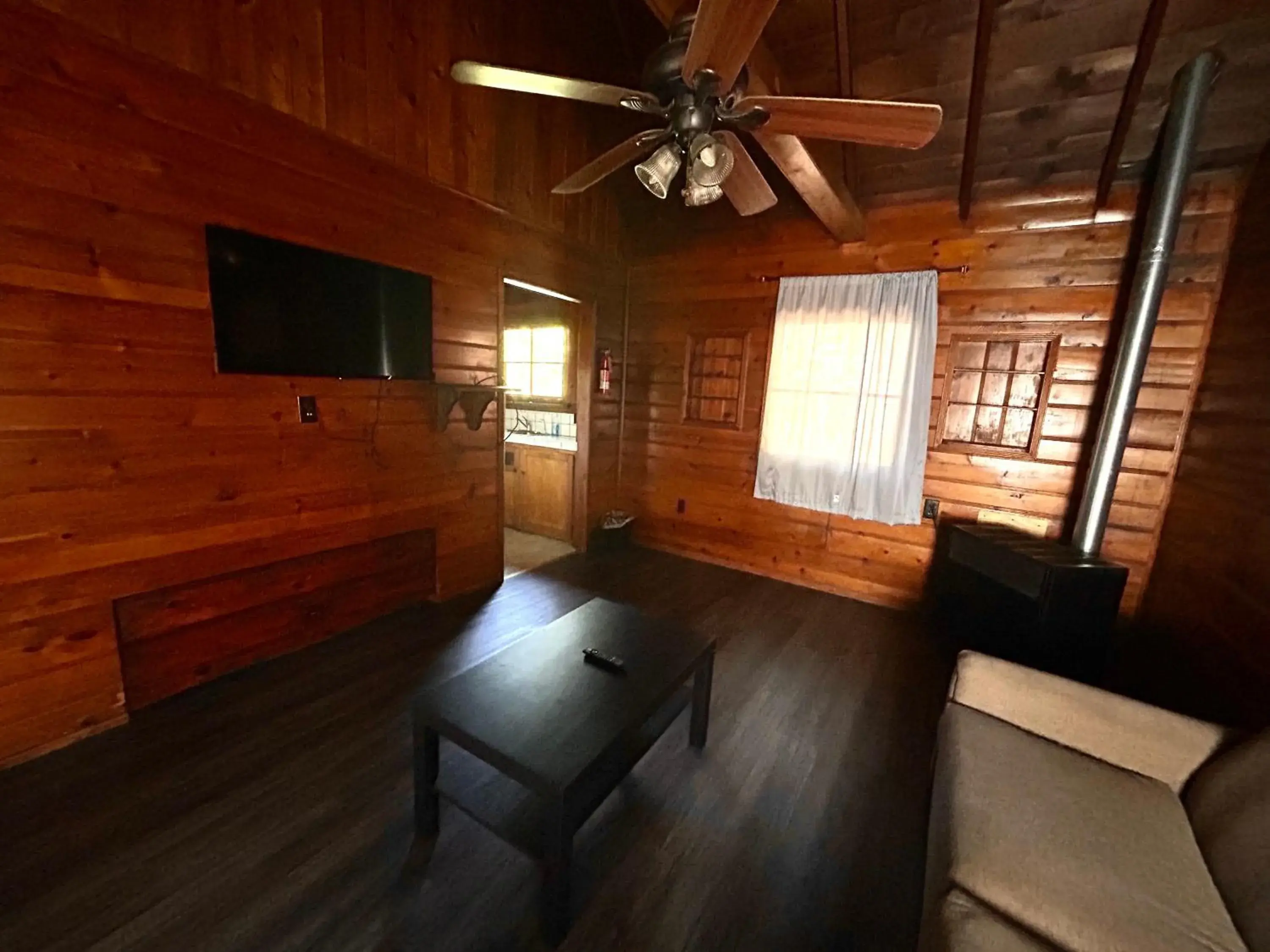 Family Suite in Crest Lodge Historic Mountain Inn Family Suite in Crest Lodge Historic Mountain Inn