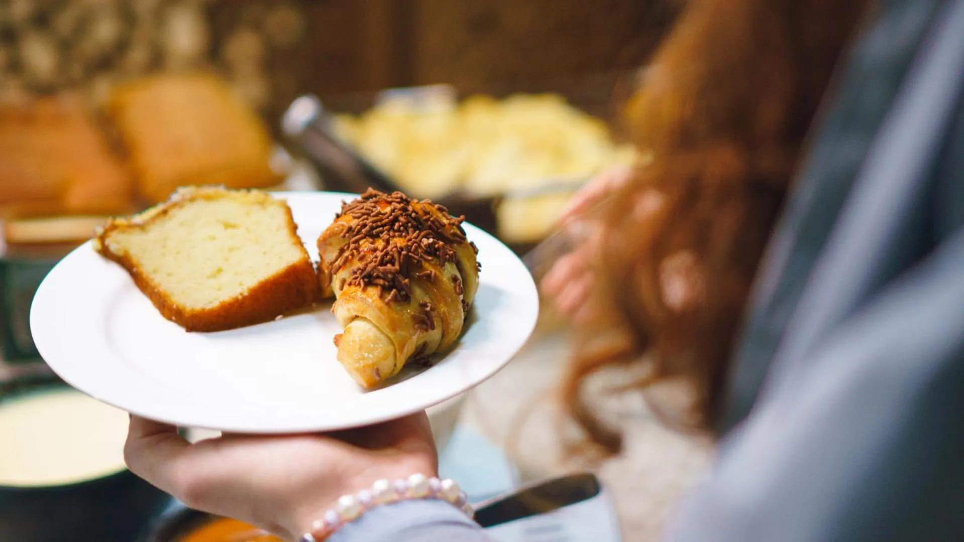 Buffet breakfast in Interludium Iguassu Convention Hotel