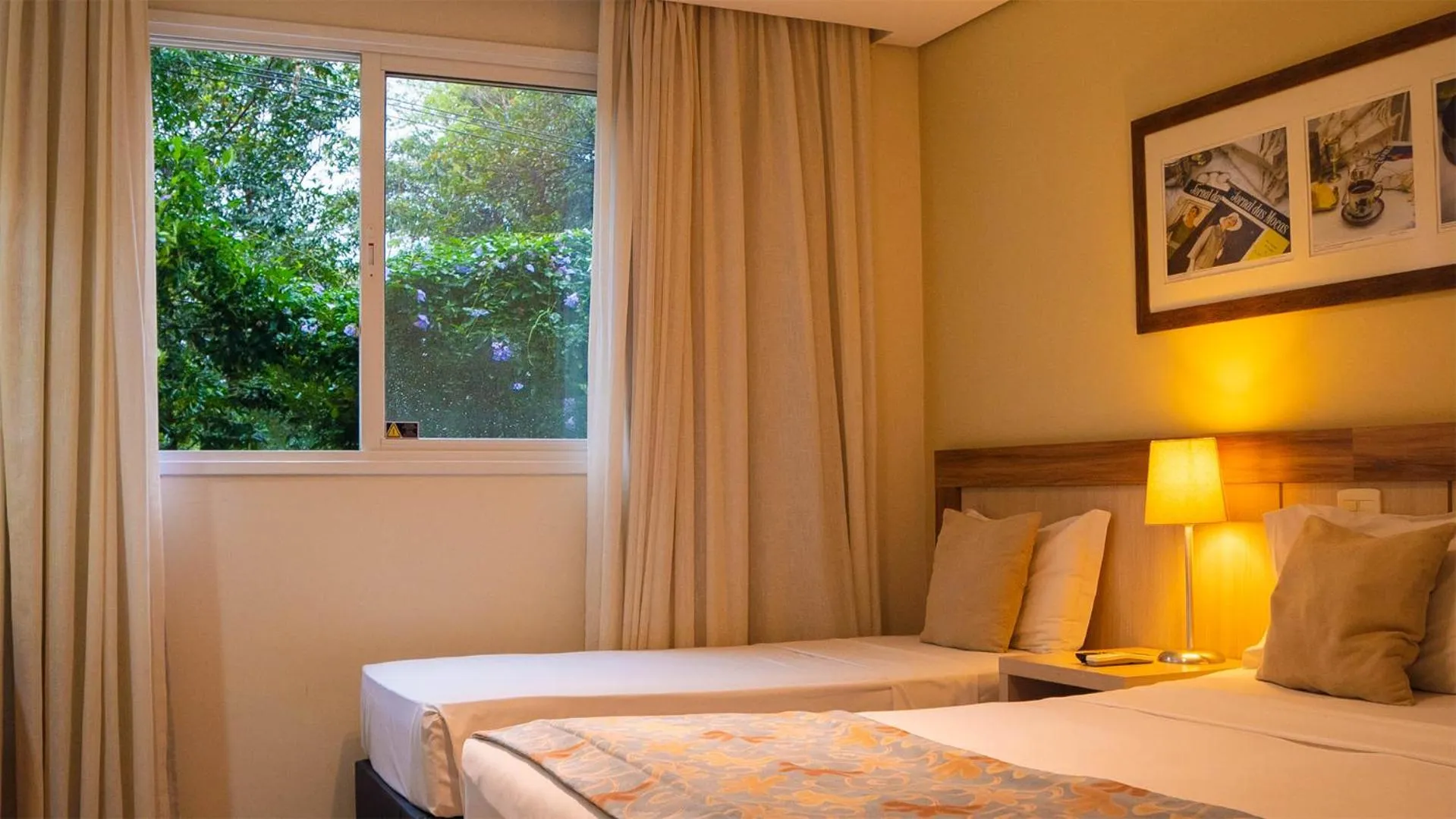 Bedroom, Bed in Interludium Iguassu Convention Hotel