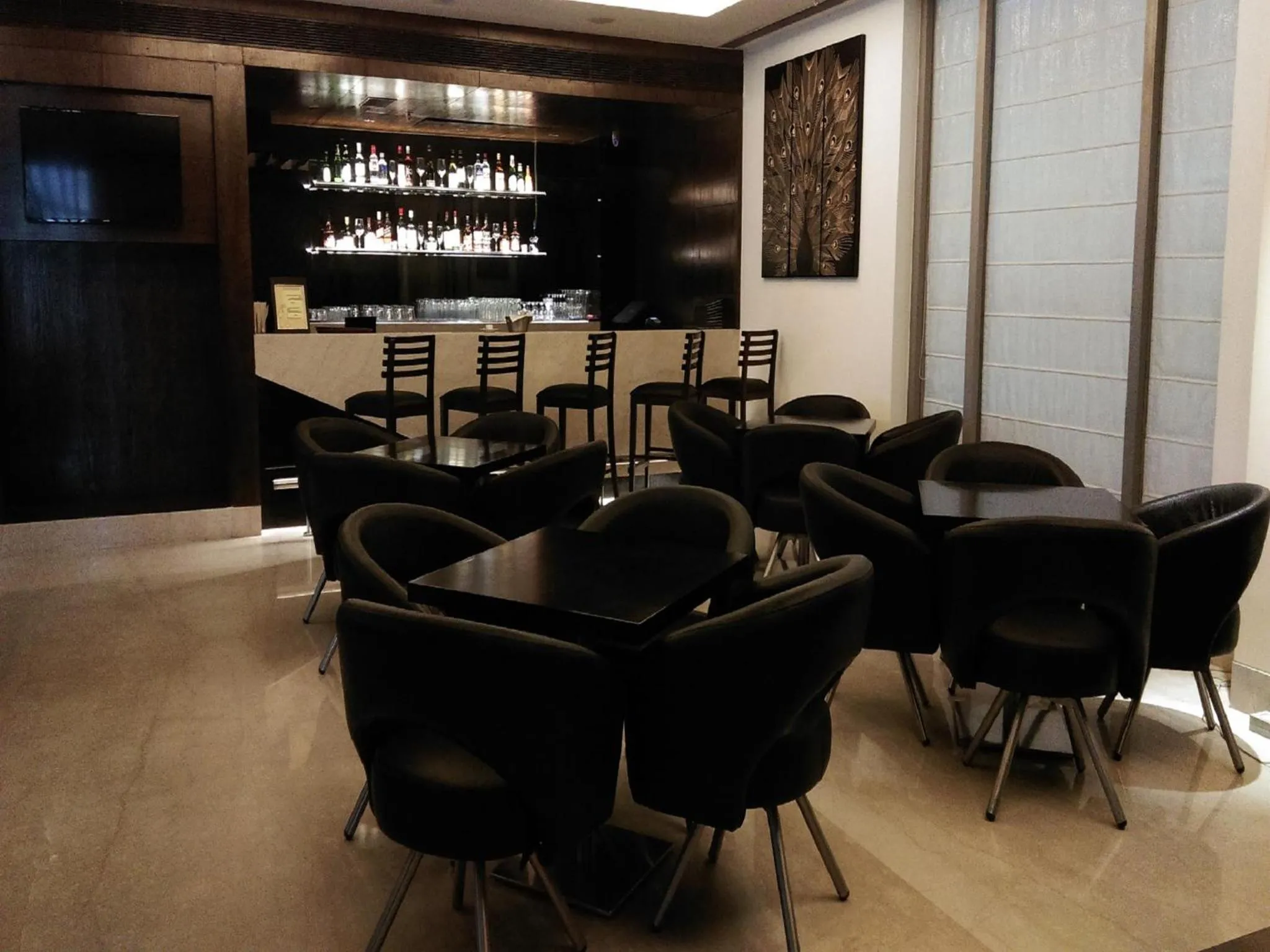 Alcoholic drinks in Country Inn & Suites by Radisson, Bhiwadi