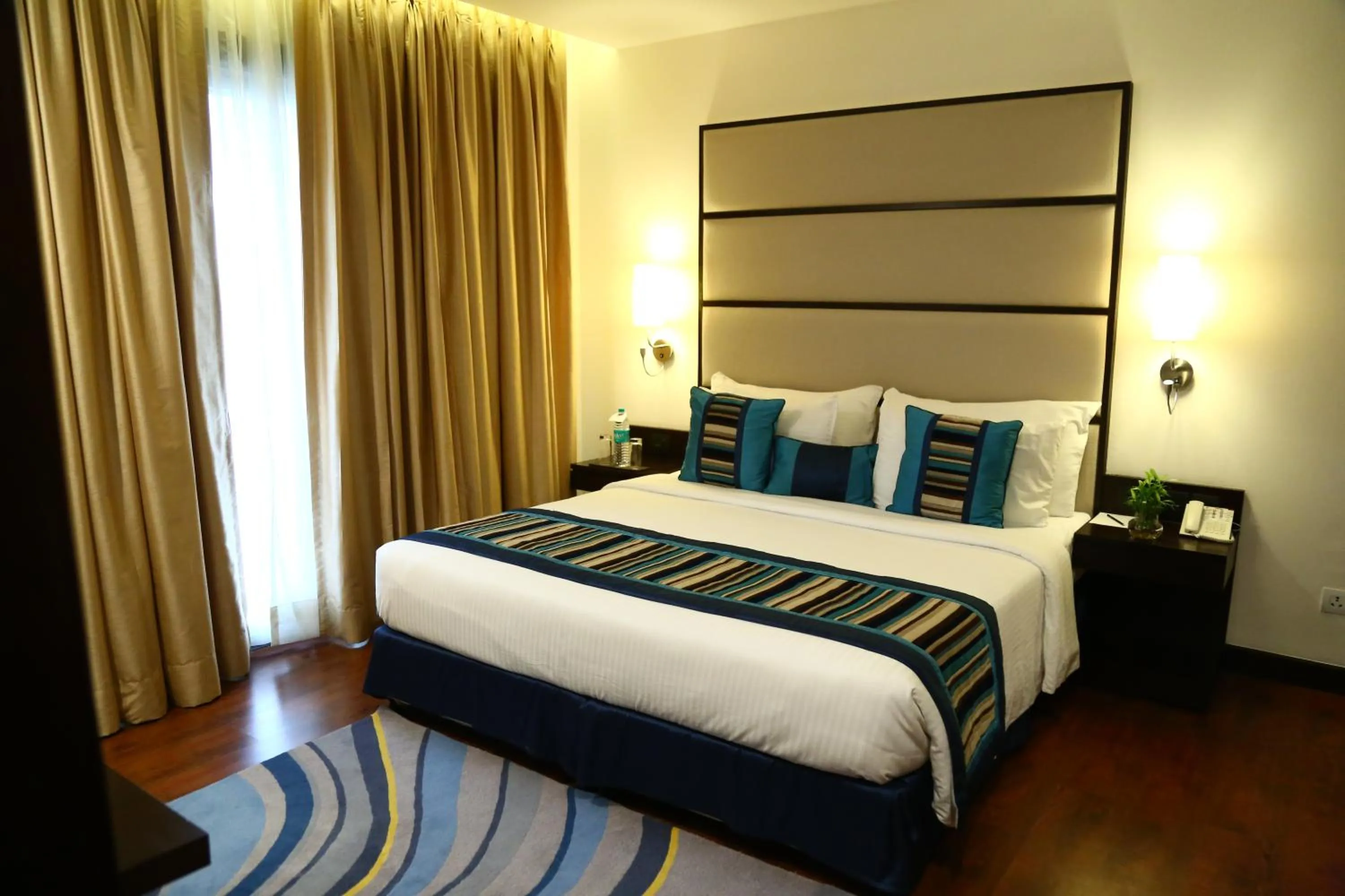 Bed in Country Inn & Suites by Radisson, Bhiwadi