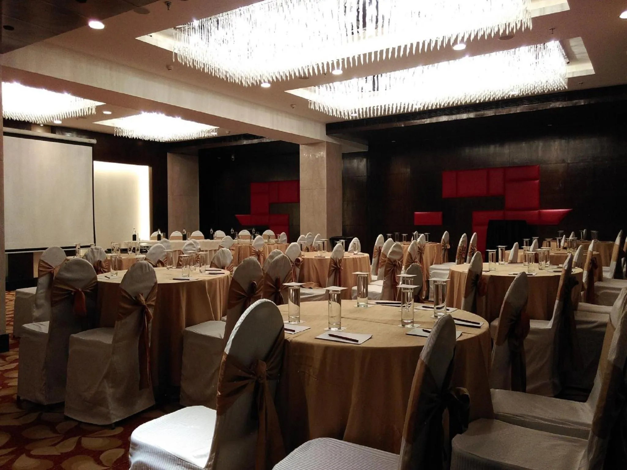 Banquet/Function facilities in Country Inn & Suites by Radisson, Bhiwadi