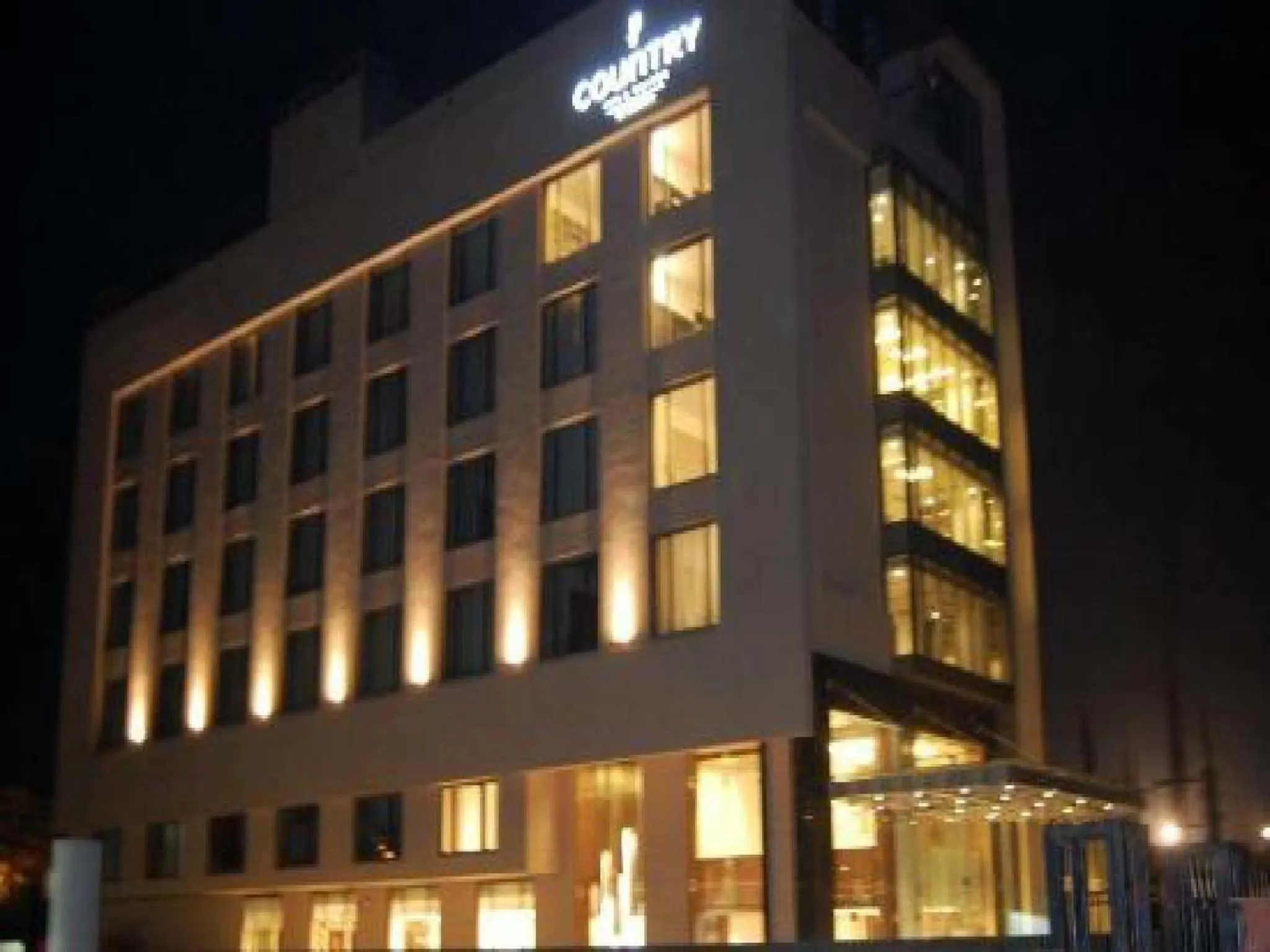 Facade/entrance in Country Inn & Suites by Radisson, Bhiwadi