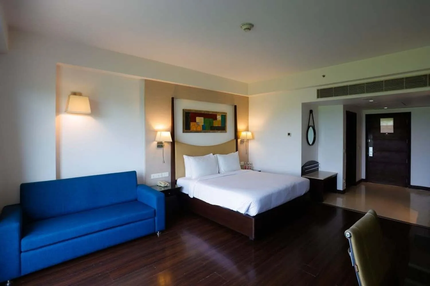 Bed in Gurmon Hotels Sohna Road Gurugram, a member of Radisson Individuals