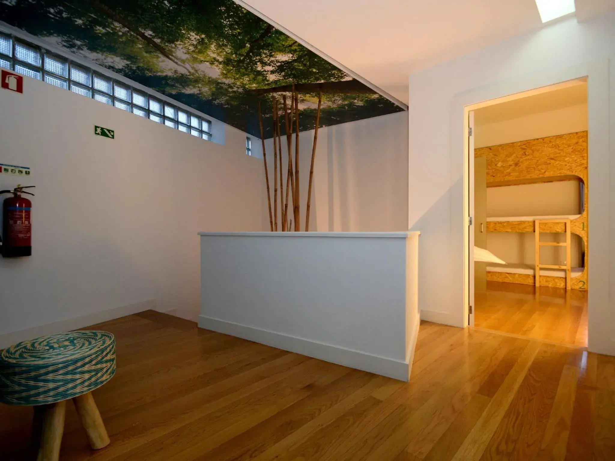 Bed in 10-Bed Mixed Dormitory Room in GuimaraesLiving - Hostel & Adventure Bed in 10-Bed Mixed Dormitory Room in GuimaraesLiving - Hostel & Adventure