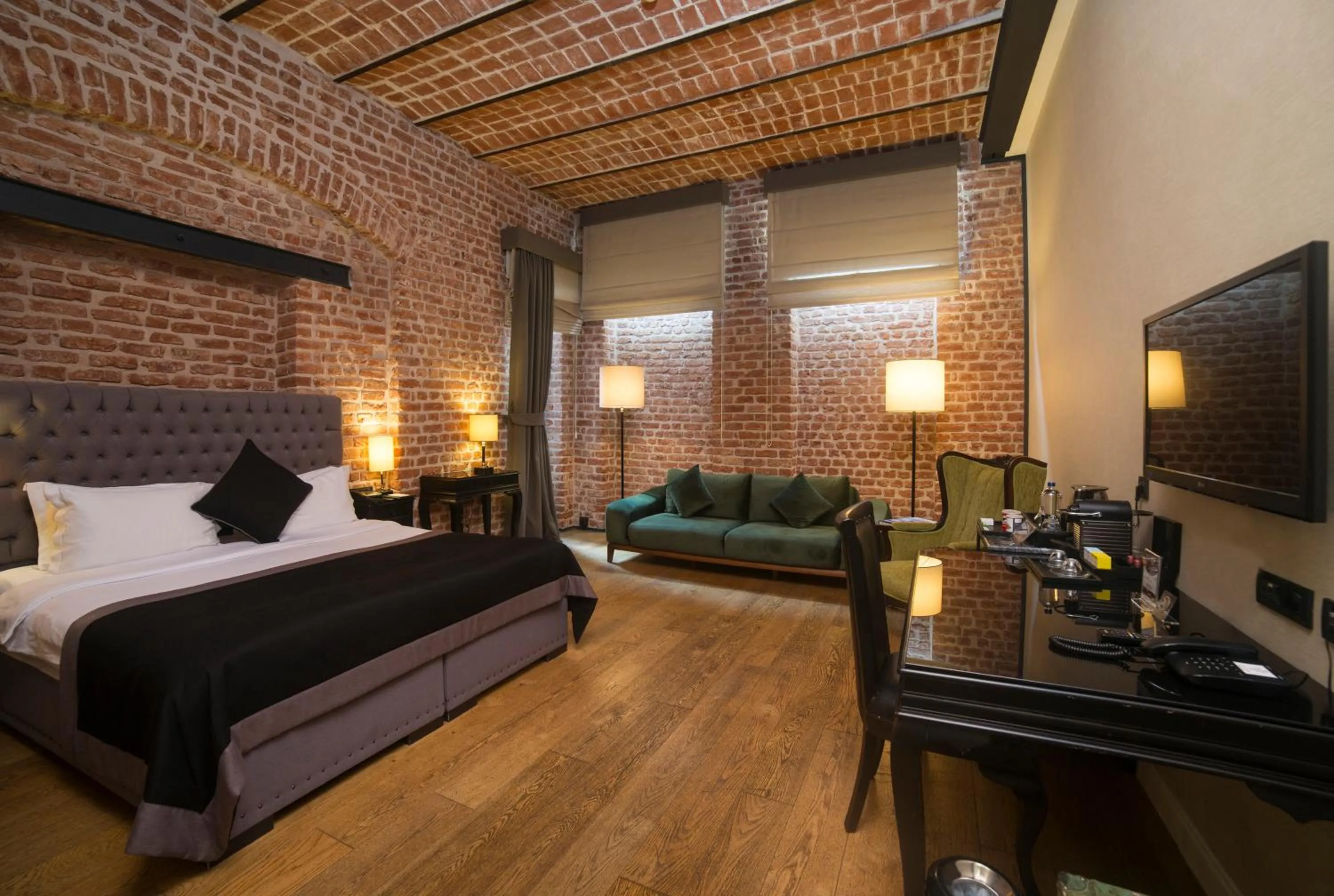 Photo of the whole room, Bed in Régie Ottoman Istanbul - Special Category