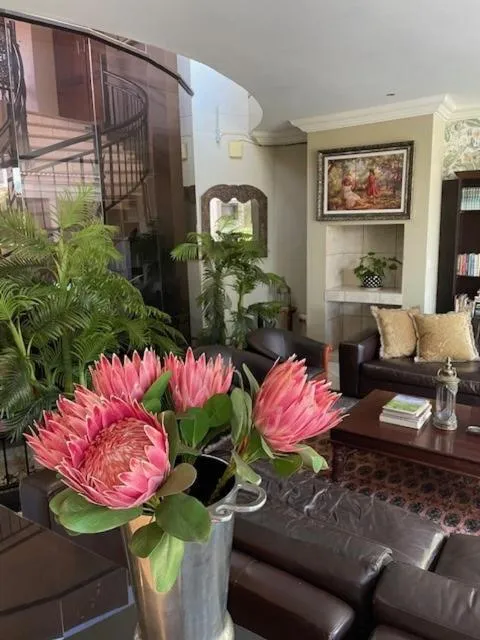 Living room in Casa Flora Guesthouse