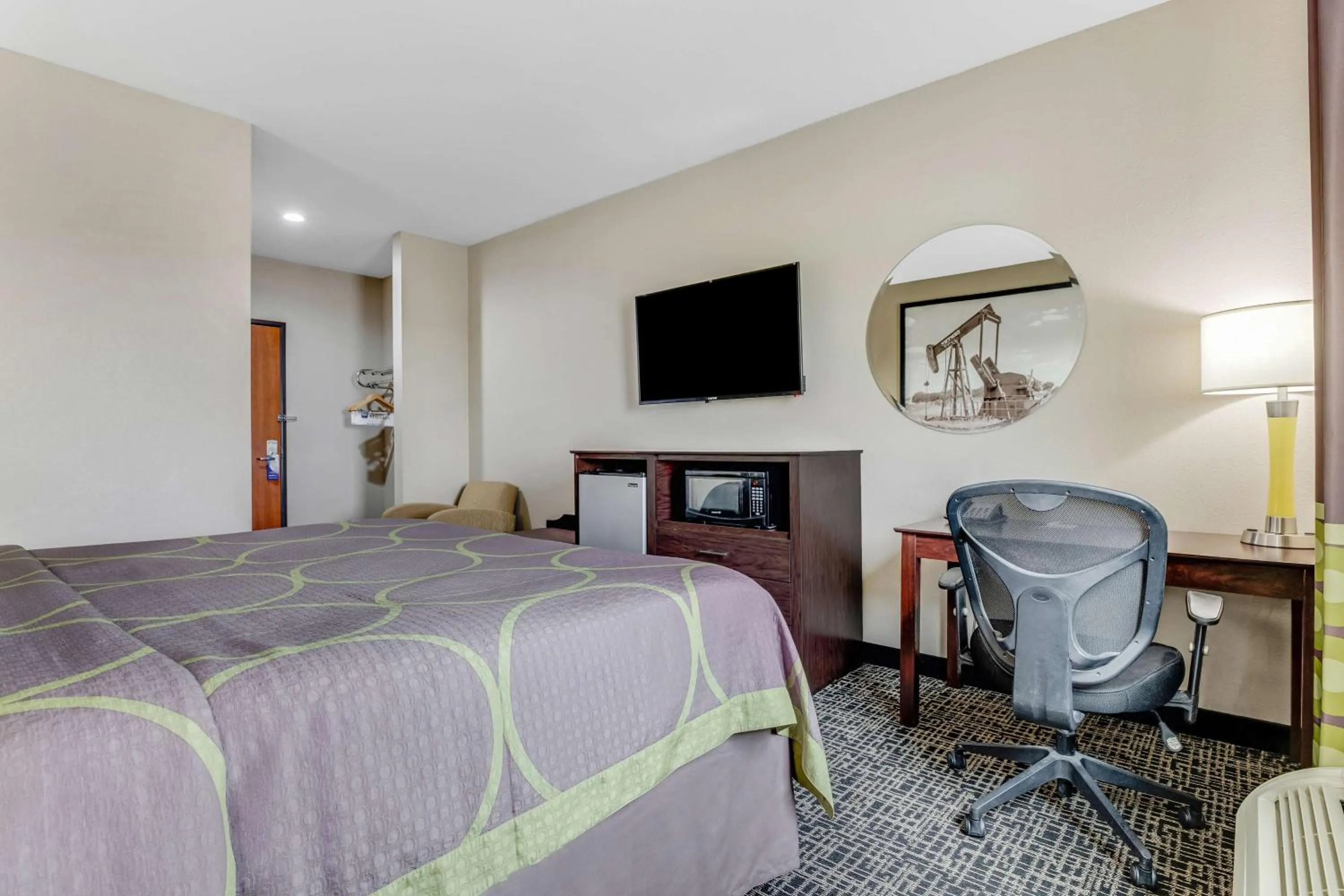Bedroom, Bed in SureStay Plus Hotel by Best Western Owasso Tulsa North