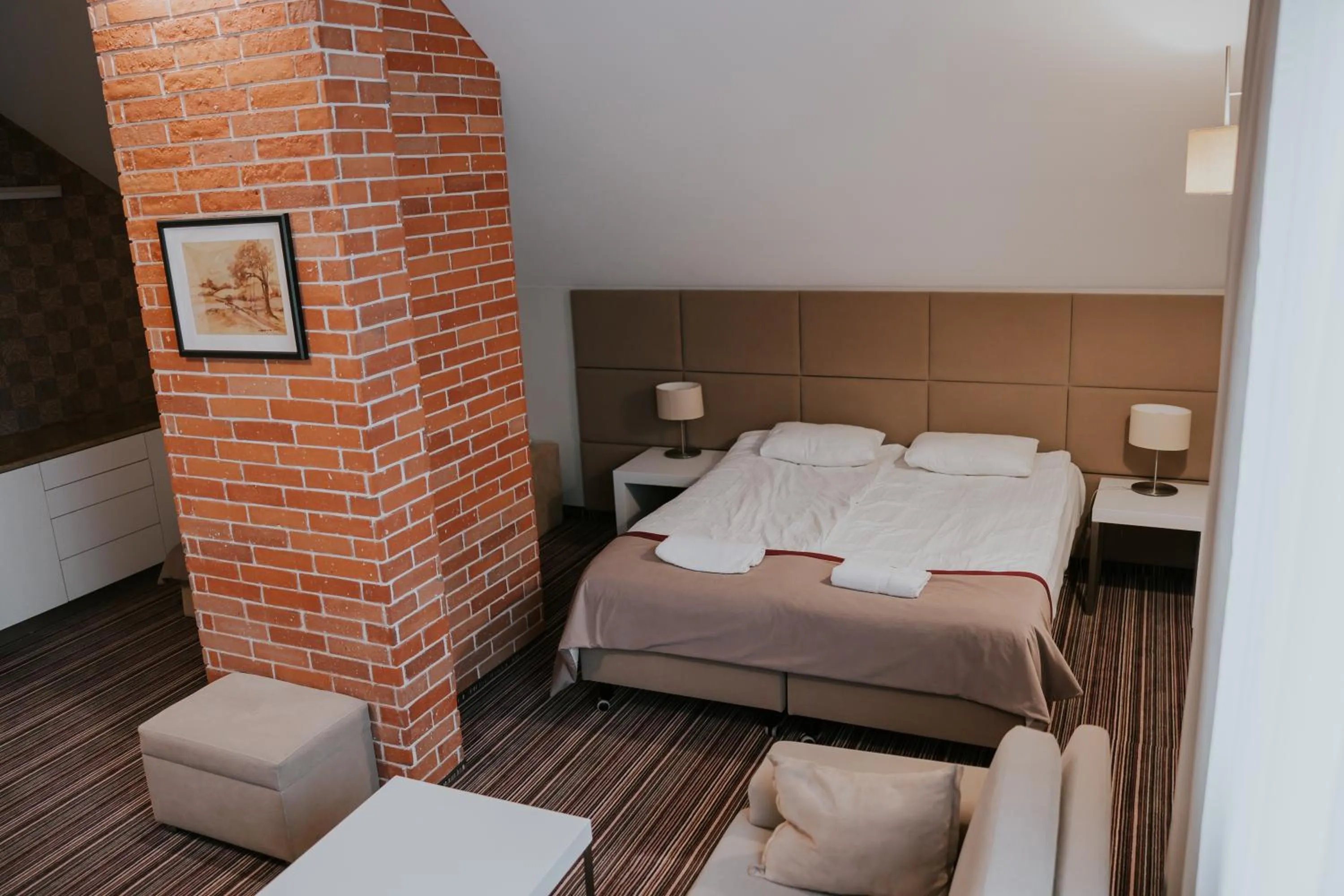 Restaurant/places to eat in Hotel Weranda Łopuszno