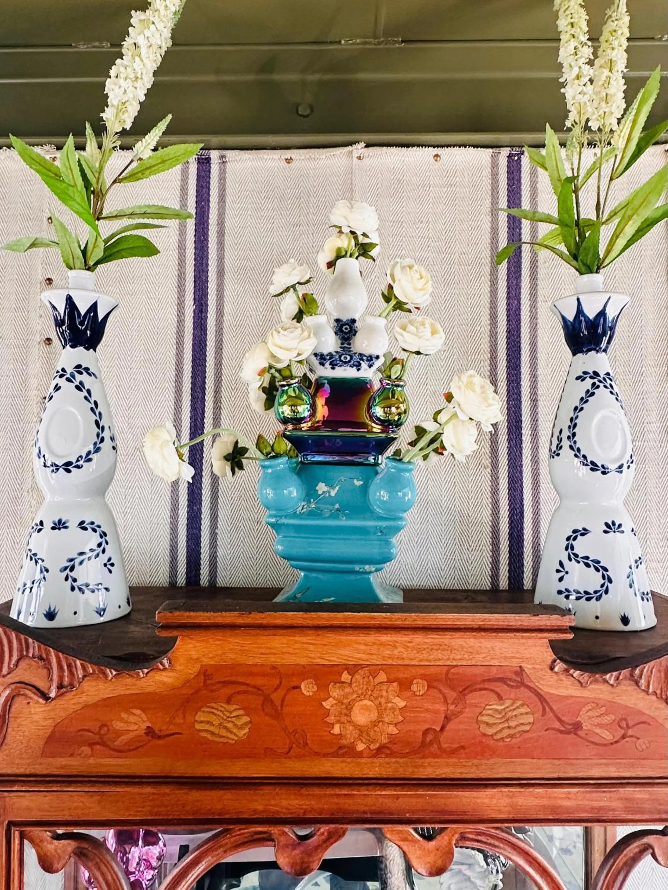 Decorative detail in Crane Hotel Faralda