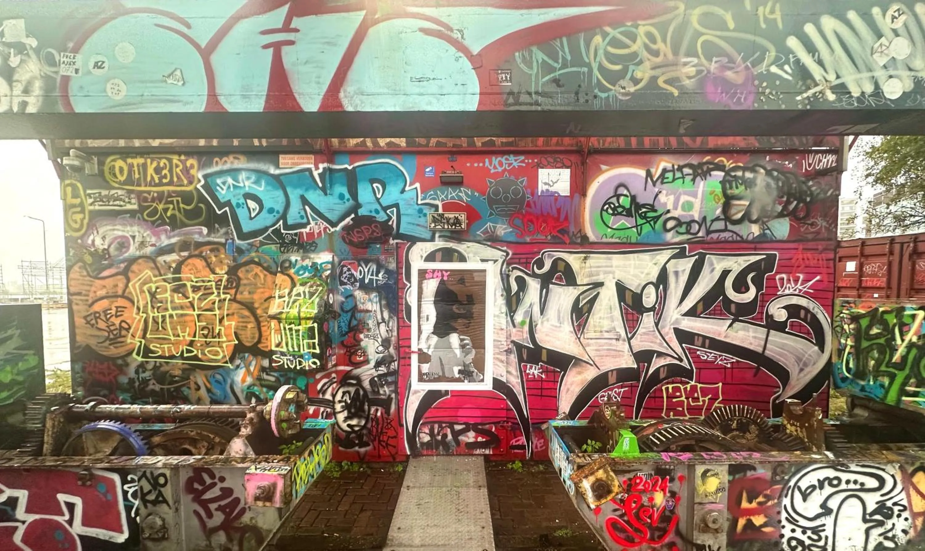 Property building in Crane Hotel Faralda