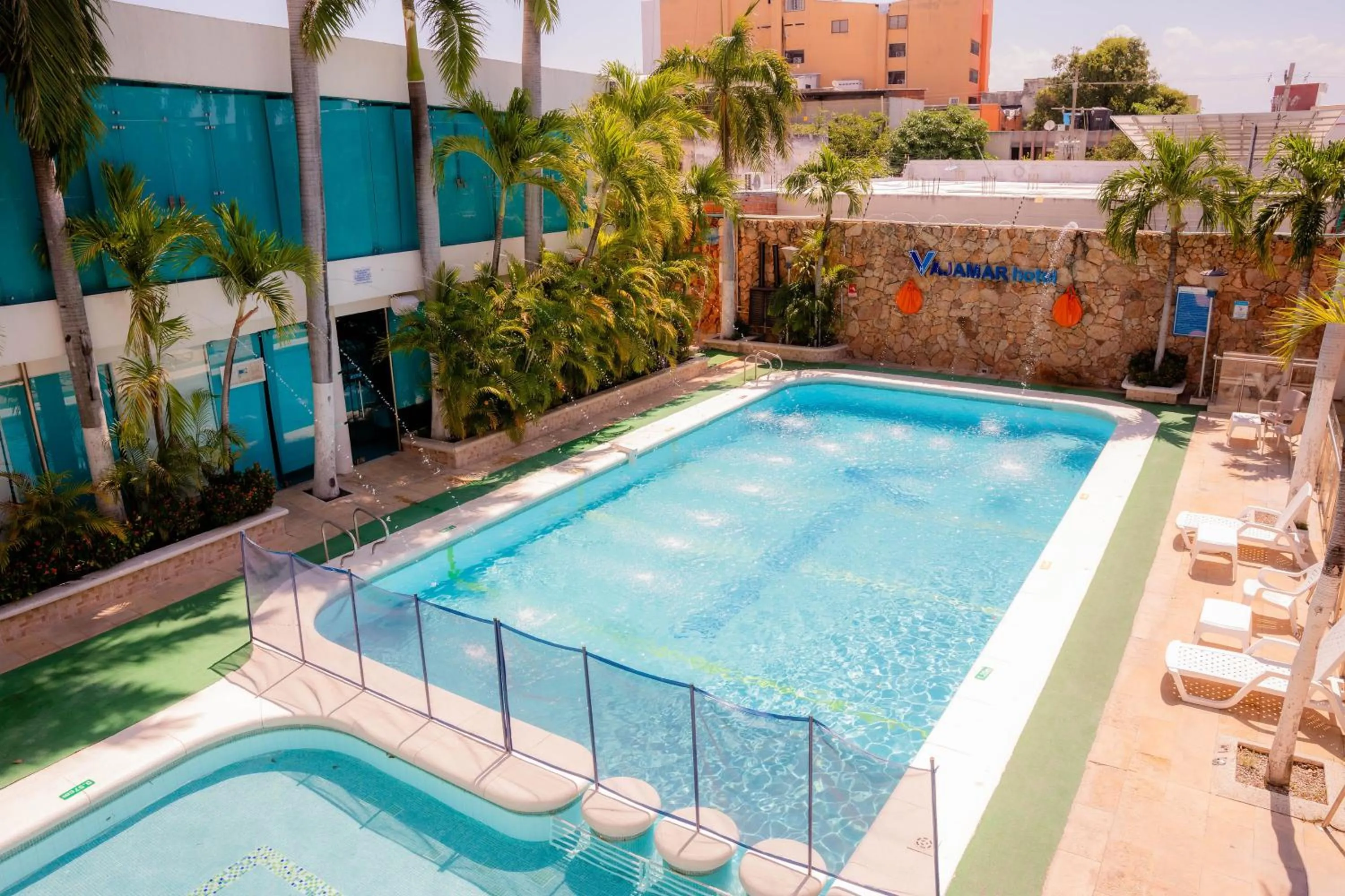 Pool view in GIO Hotel Vajamar Valledupar